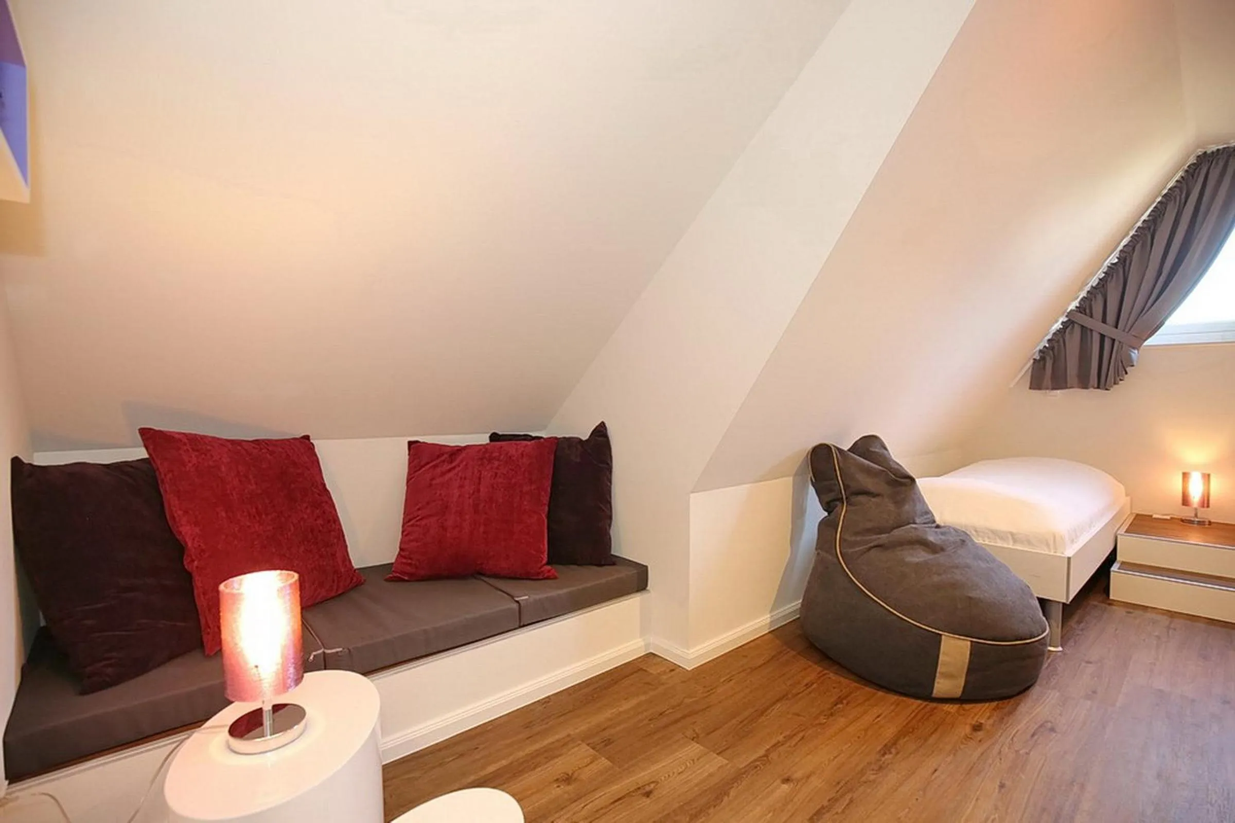 Bedroom, Bed in Reethaus Am Mariannenweg 09a