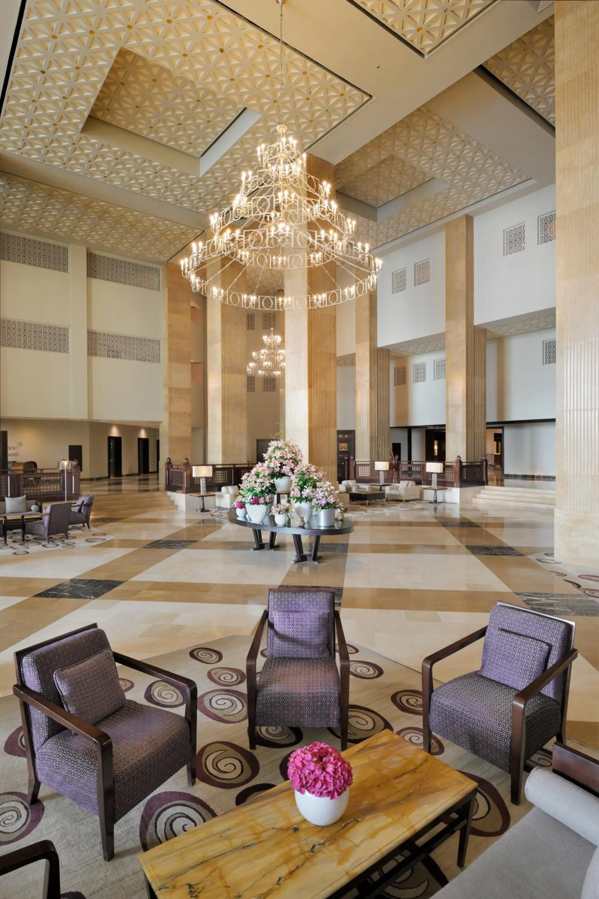 Lobby or reception in Grand Hyatt Doha Hotel & Villas