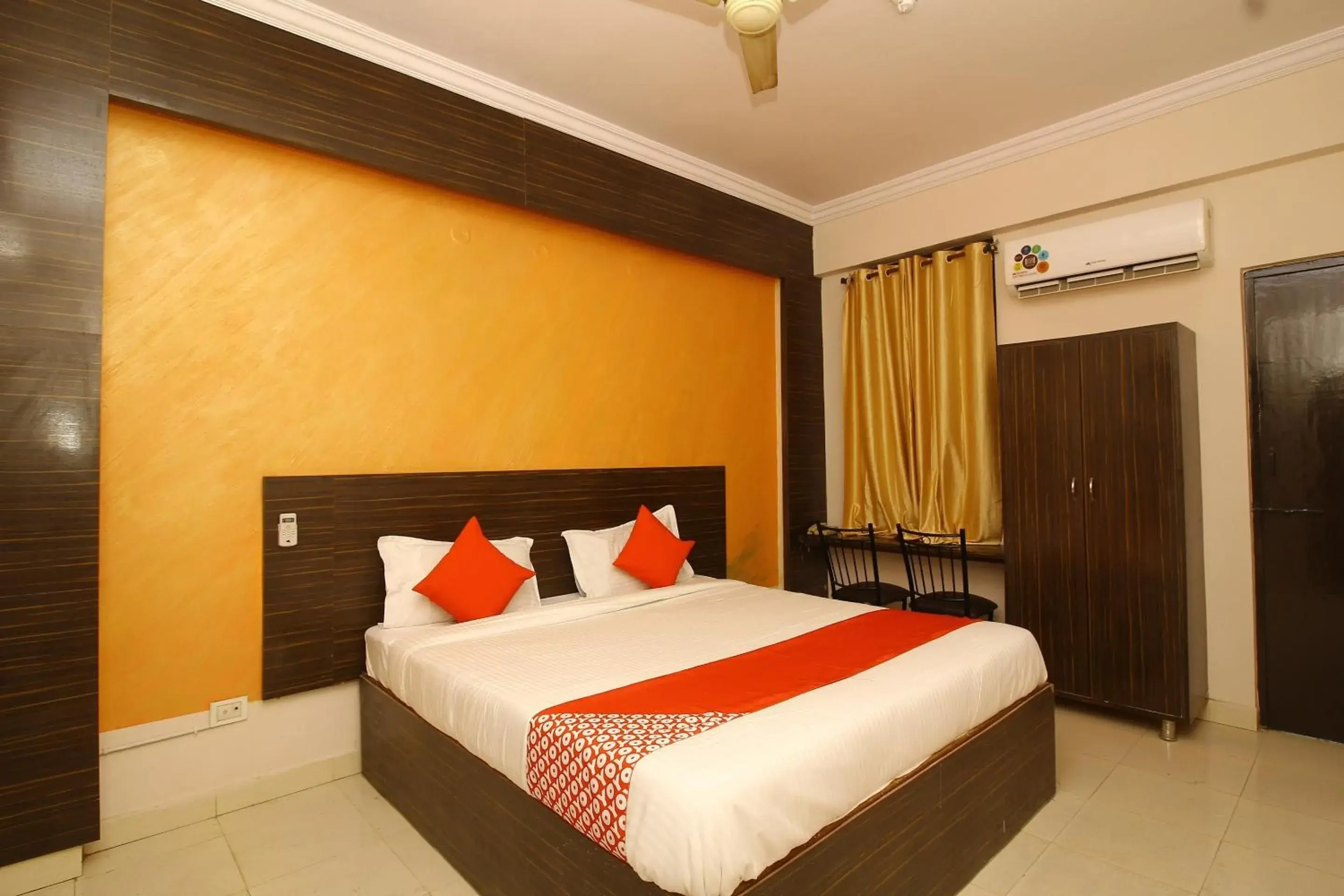 Super Hotel O Nav Bharath Residency Super Hotel O Nav Bharath Residency