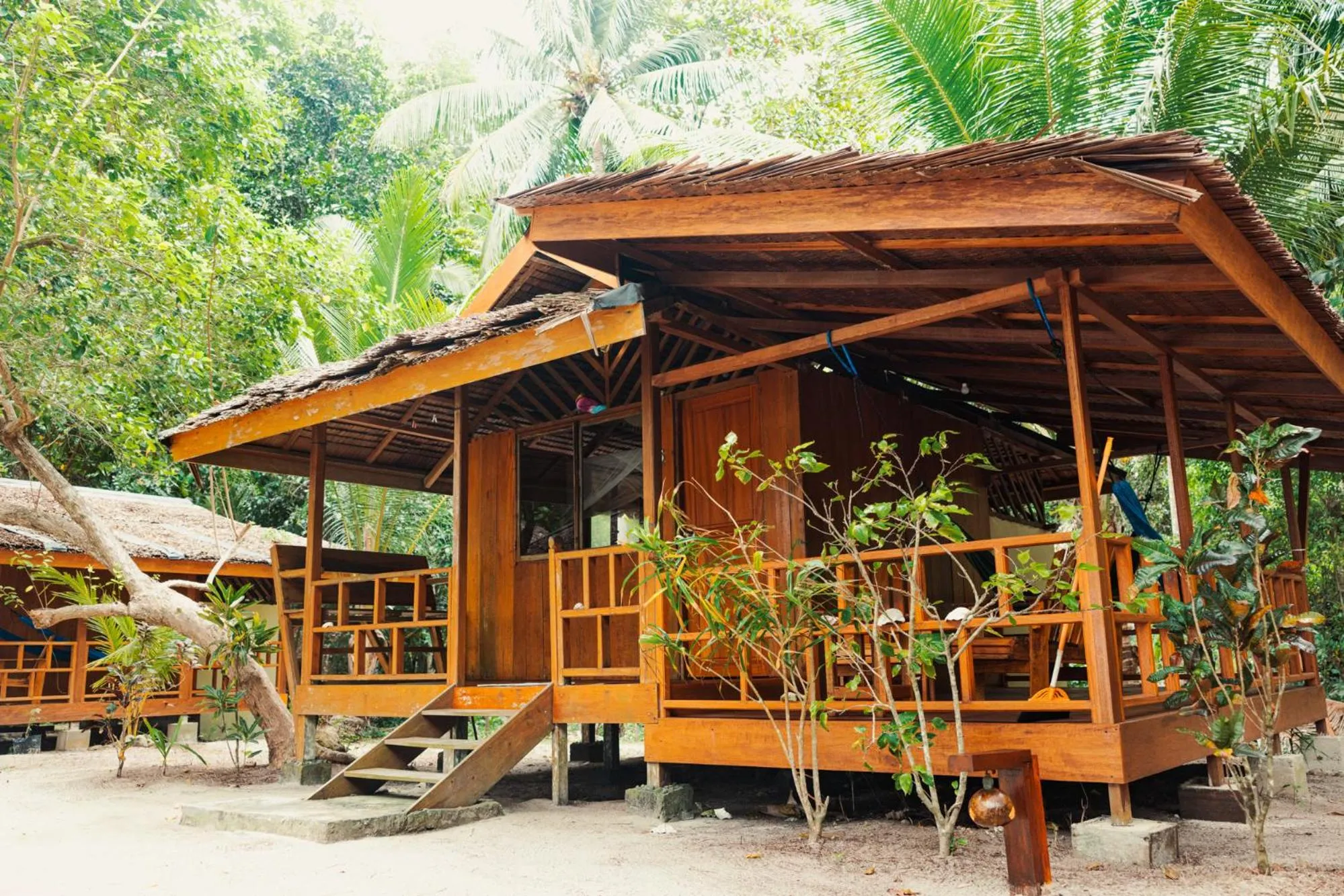 Property building in Harmony Bay Resort and Dive Center