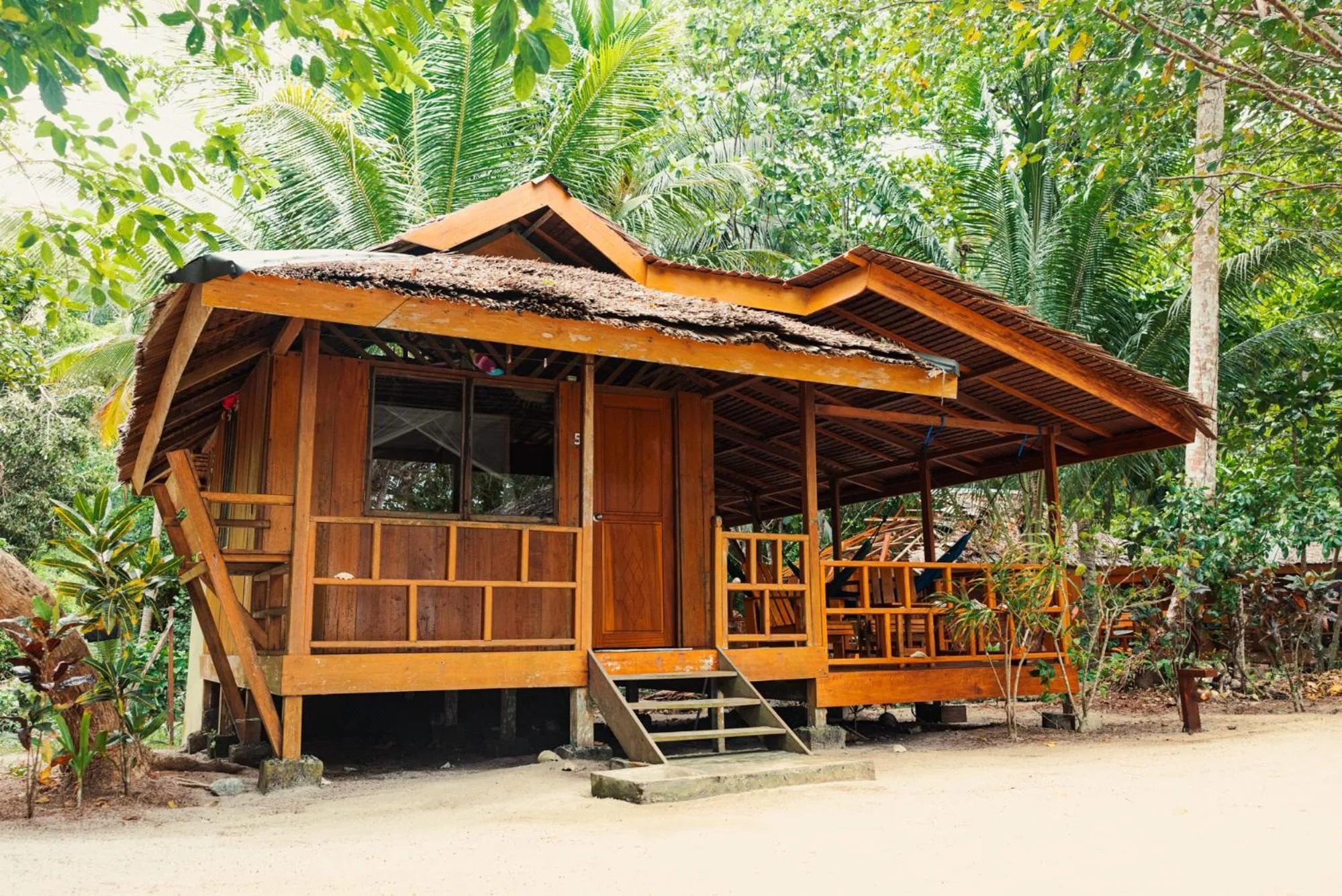 Property building in Harmony Bay Resort and Dive Center