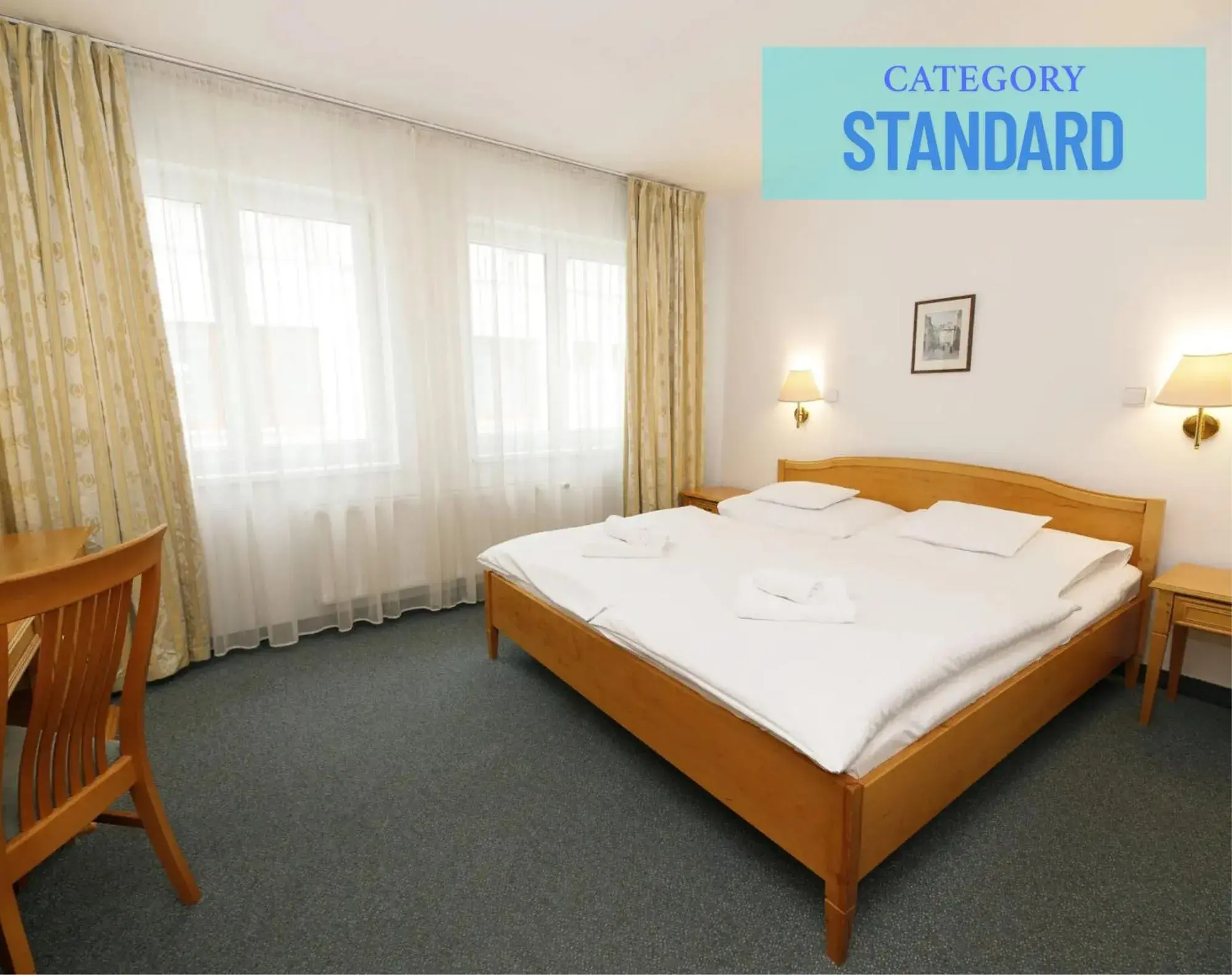 Standard Double or Twin Room in Hotel Claris Standard Double or Twin Room in Hotel Claris