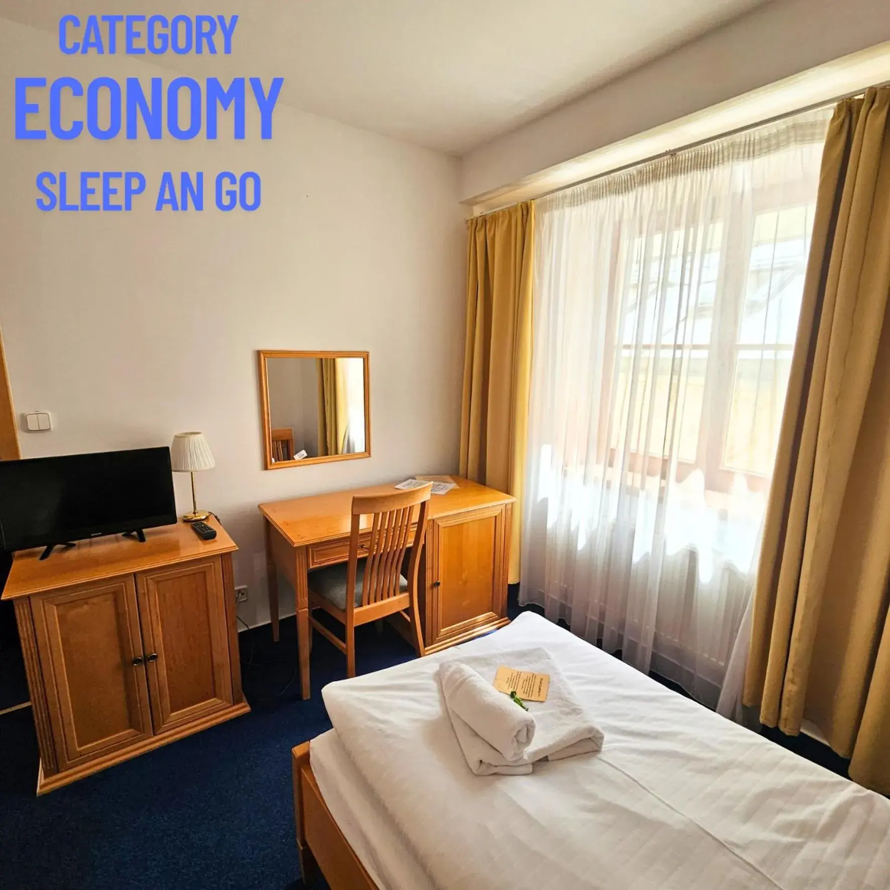 Economy Single Room with Extra Bed in Hotel Claris Economy Single Room with Extra Bed in Hotel Claris