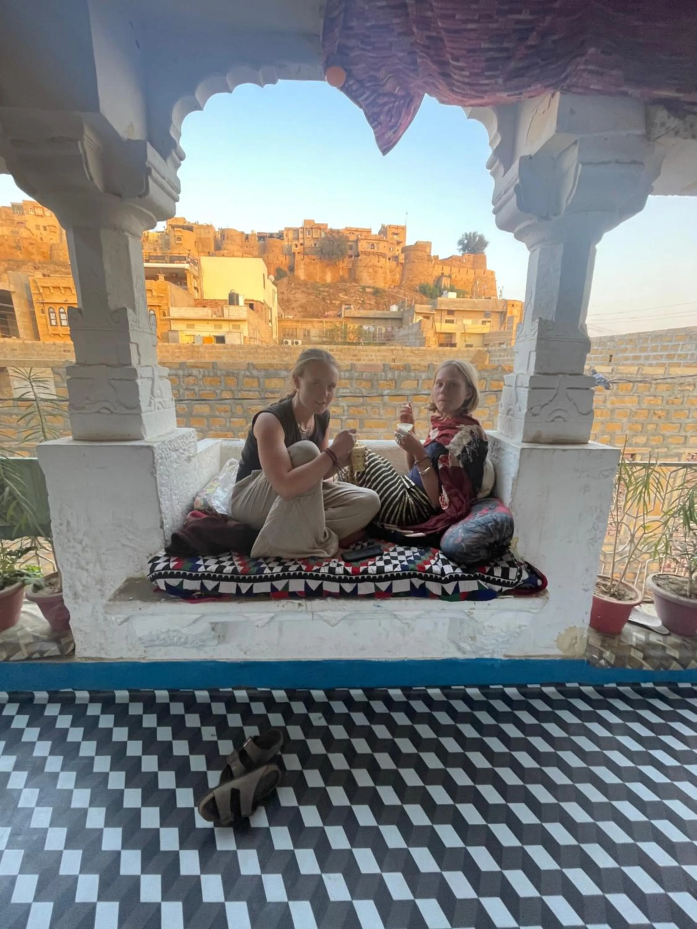 Mirvana Guest House & Camel safari