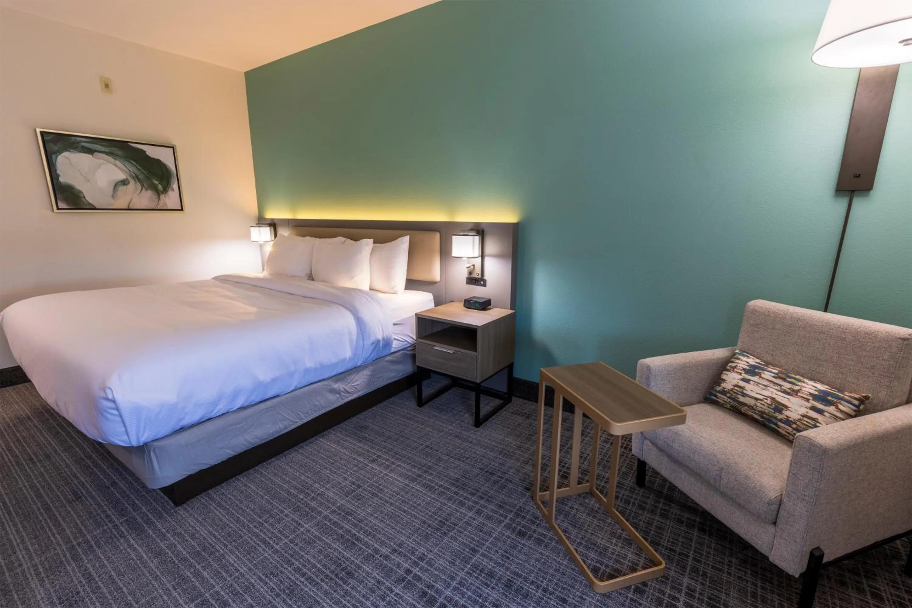 Bed in Comfort Inn & Suites New Iberia - Avery Island