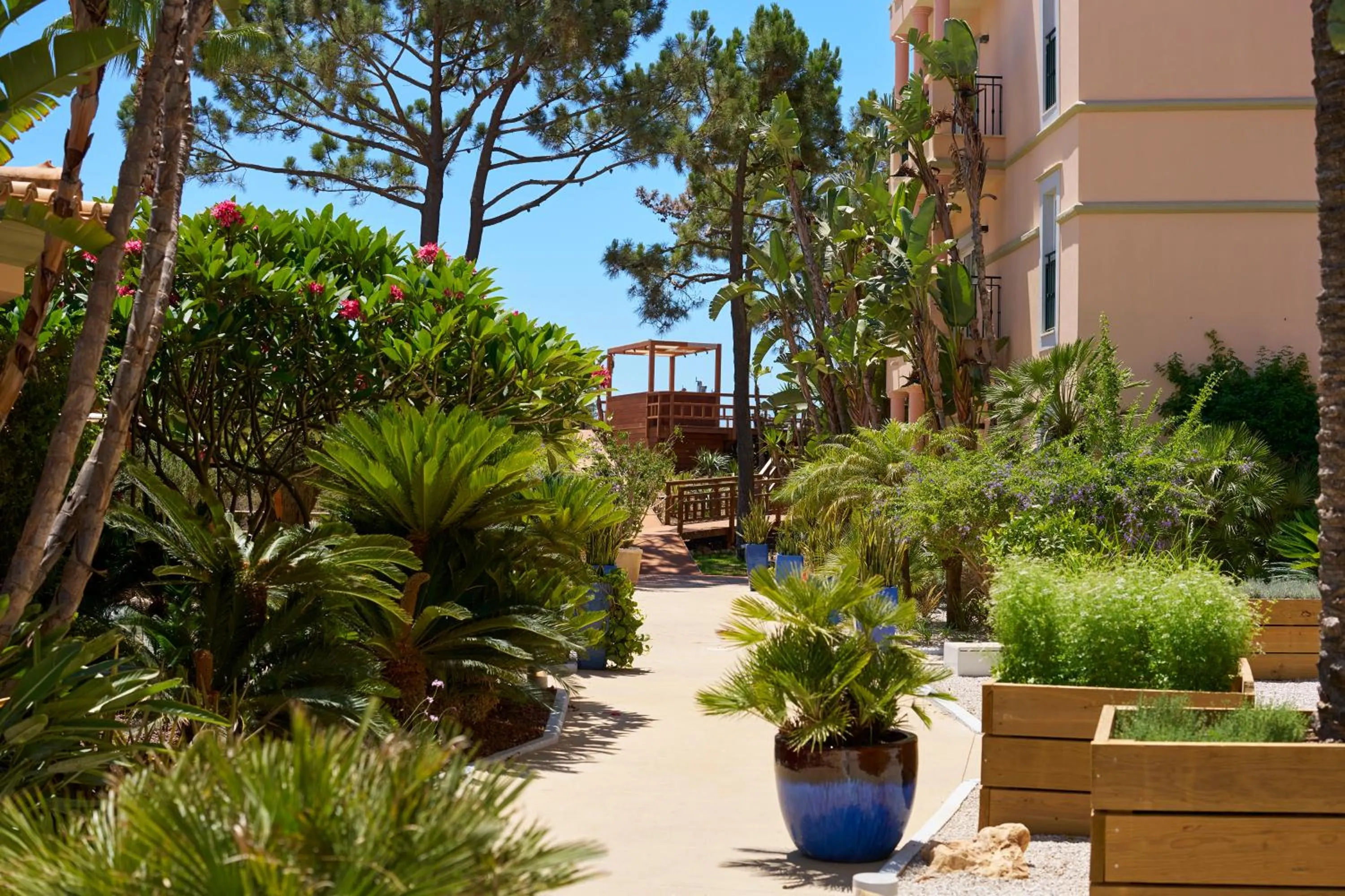 Garden in PortoBay Blue Ocean
