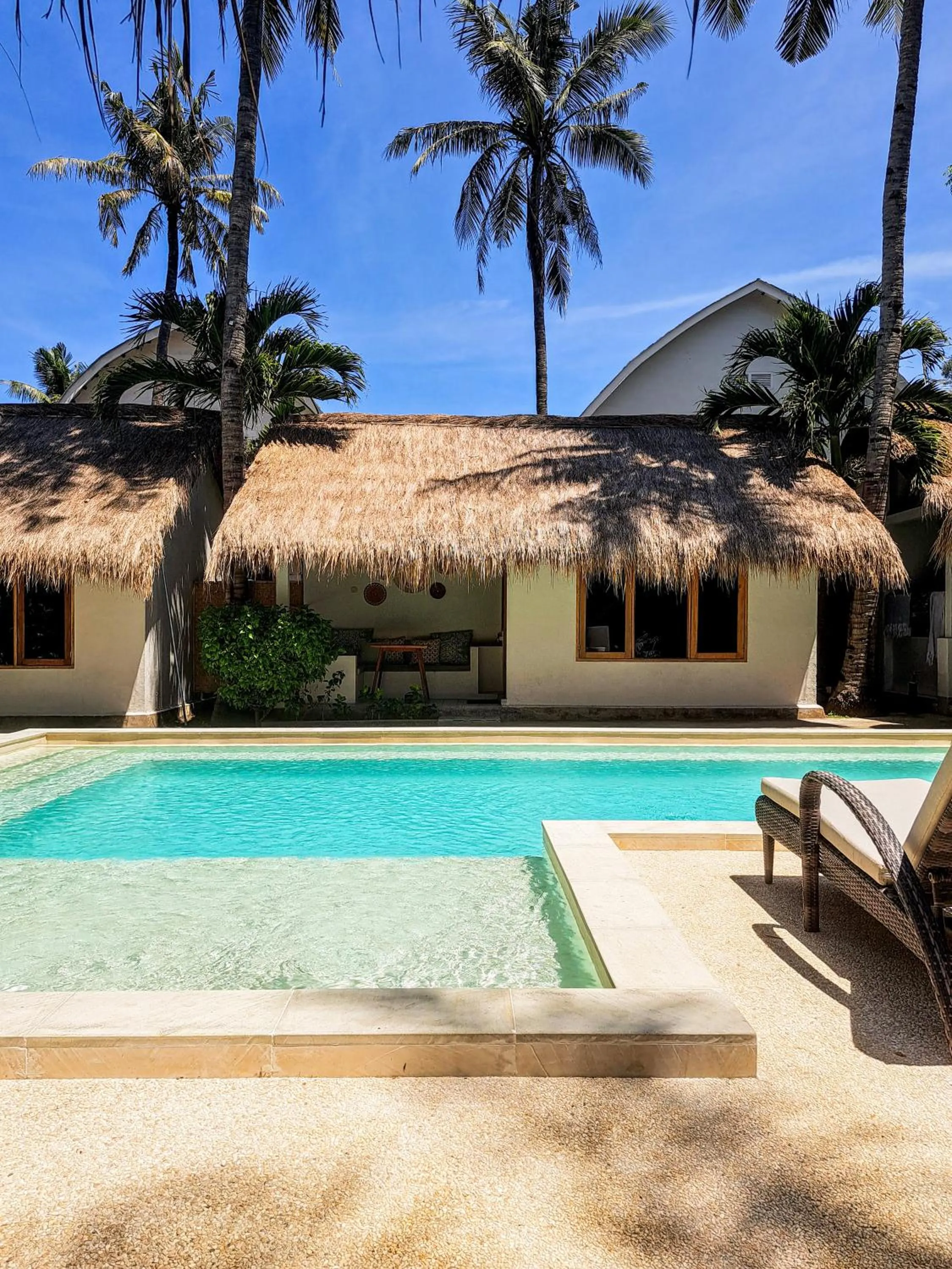 Swimming pool in Eden Eco Resort