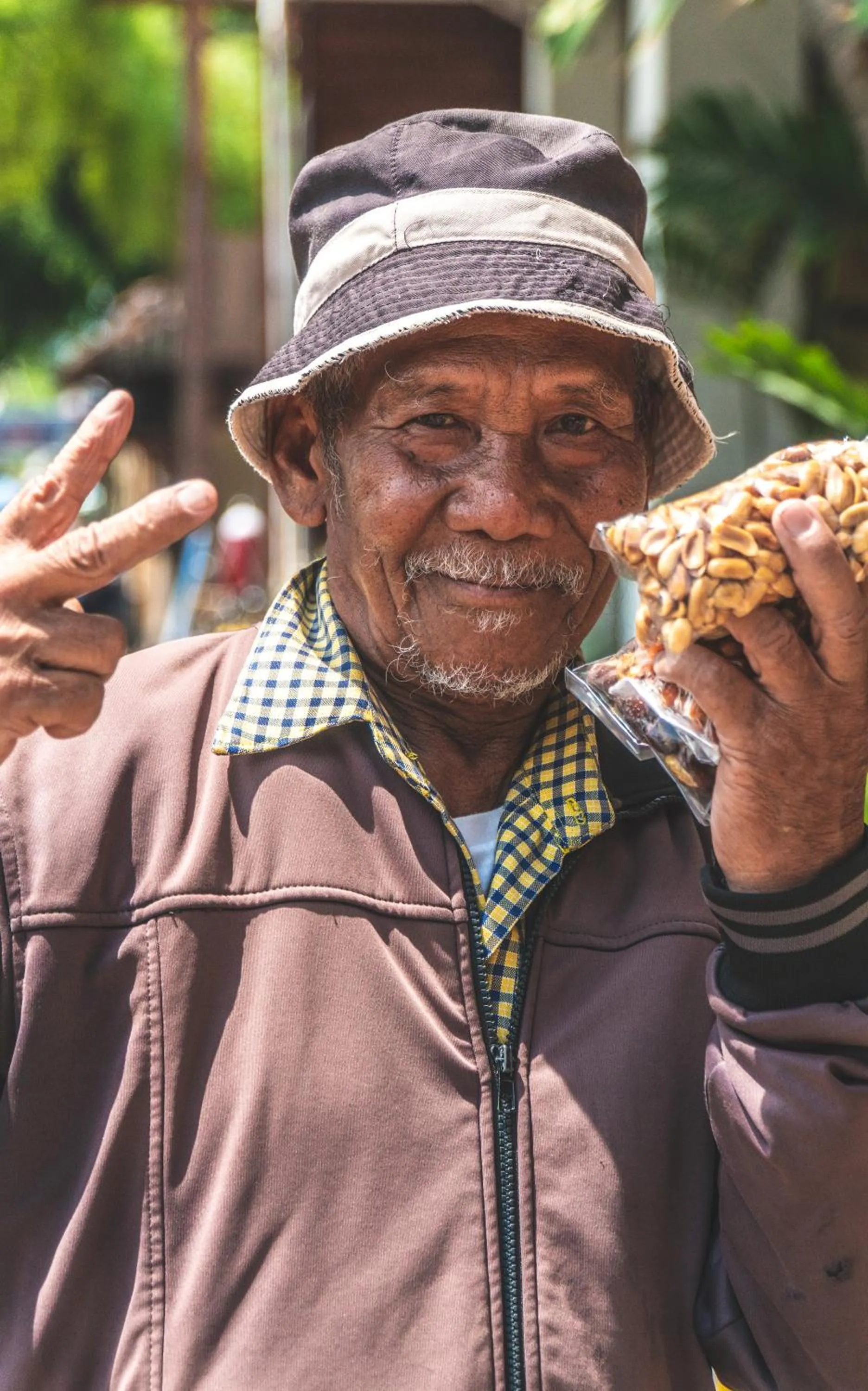 People in Eden Eco Resort