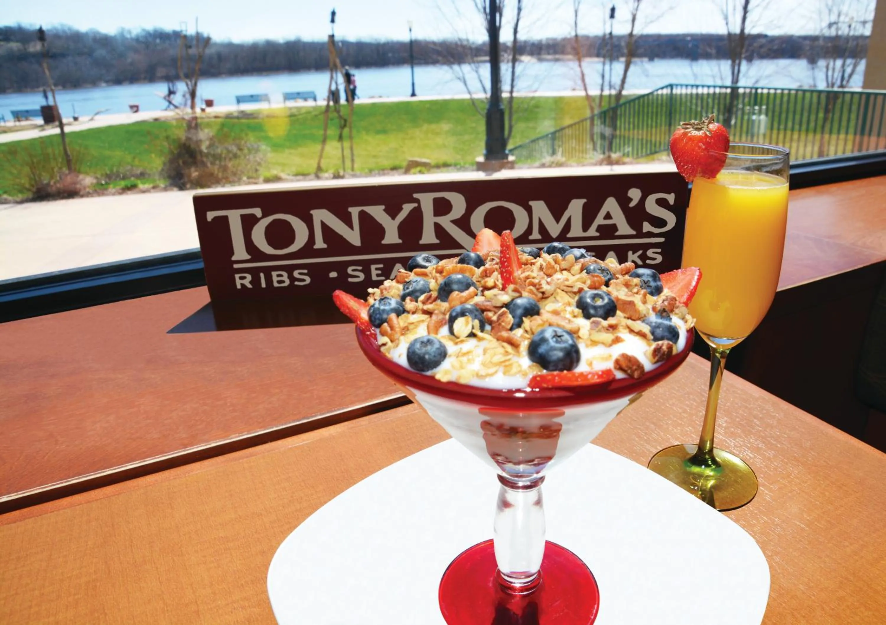 Breakfast in Grand Harbor Resort and Waterpark