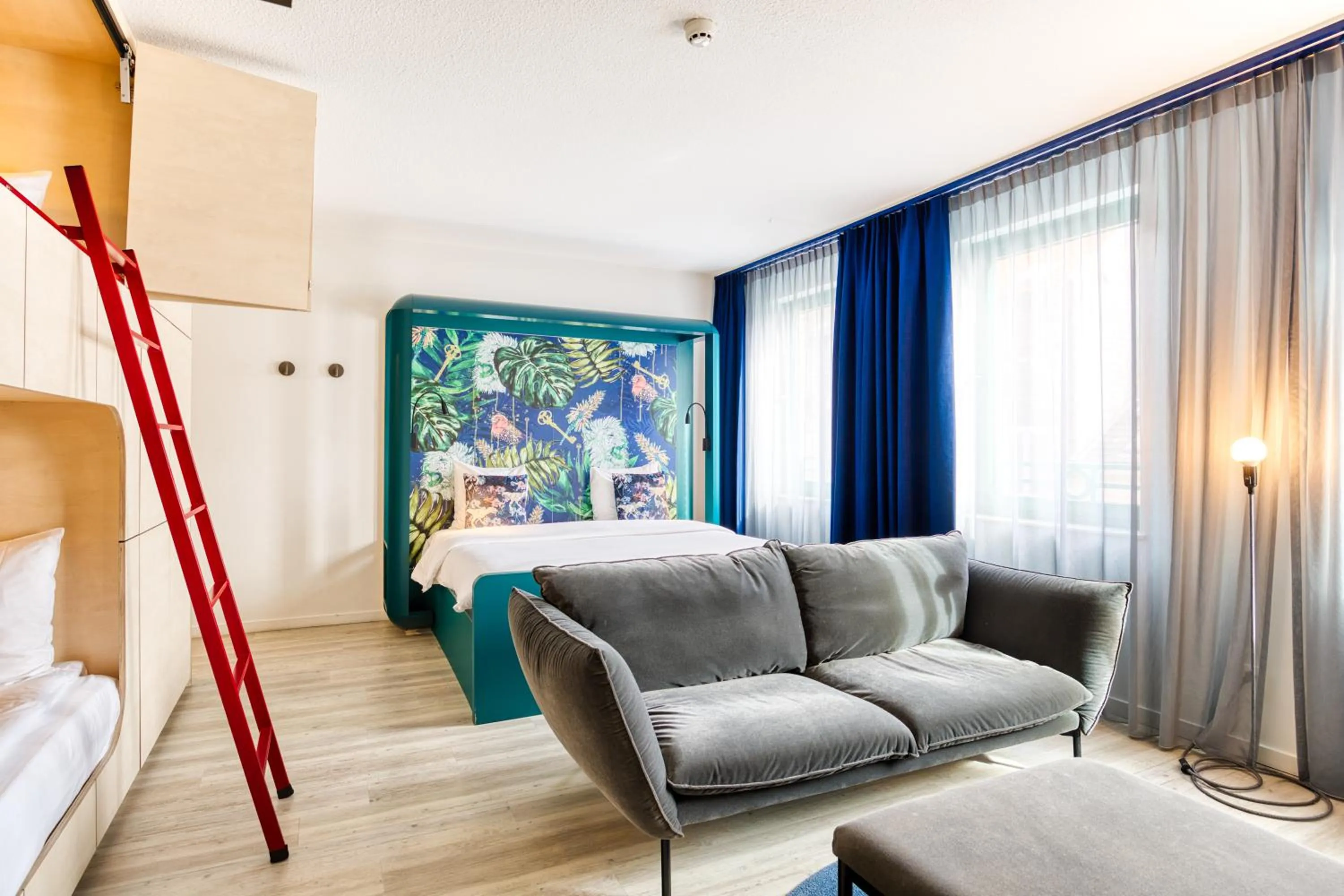 Bedroom in B&B HOTEL Brussels Centre Louise