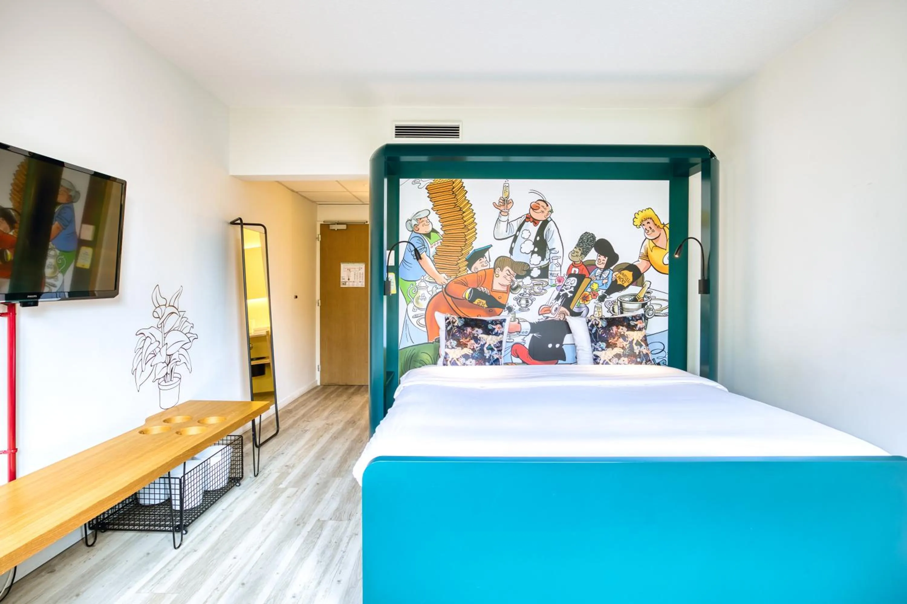 Bedroom, Bed in B&B HOTEL Brussels Centre Louise