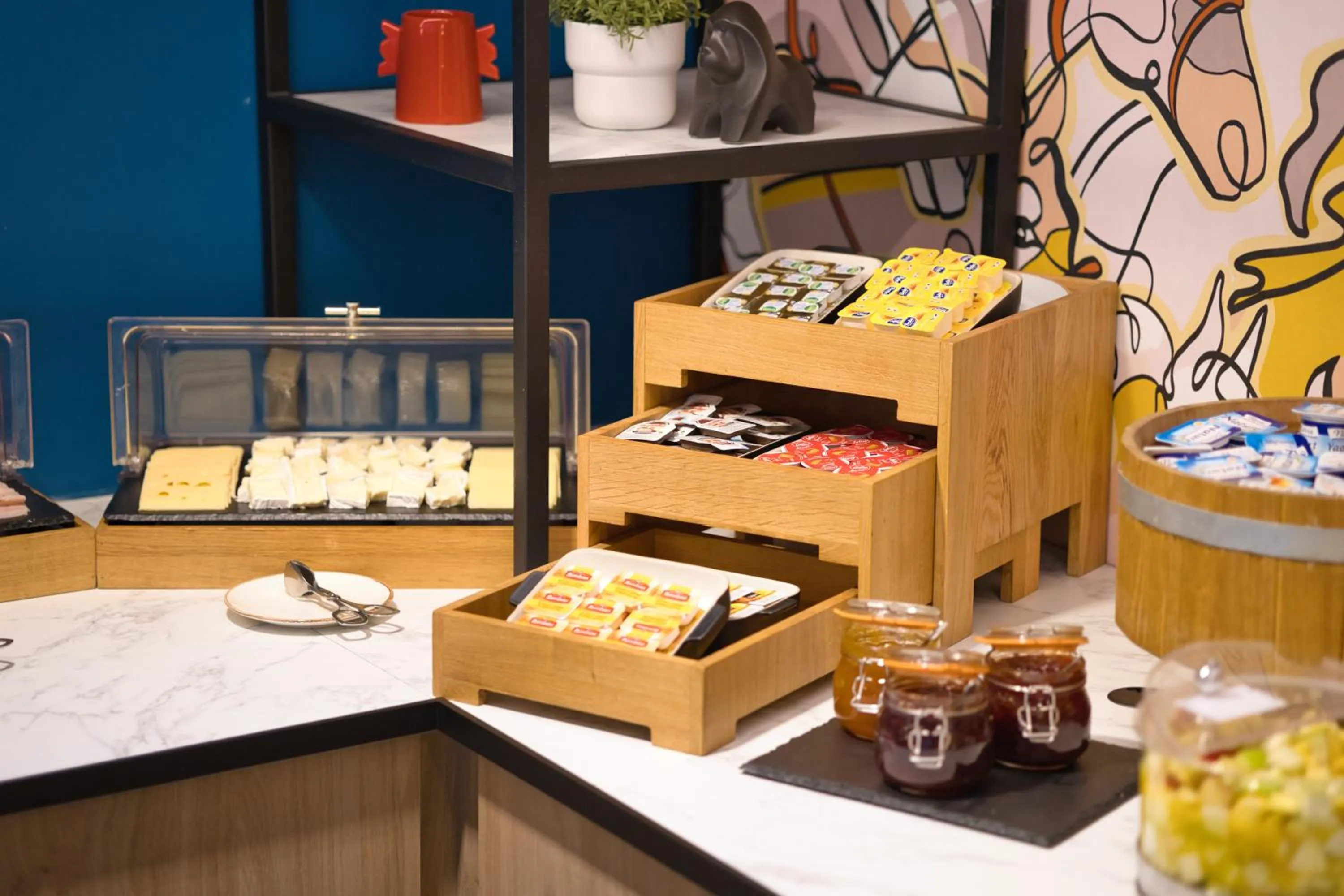 Buffet breakfast in B&B HOTEL Brussels Centre Louise