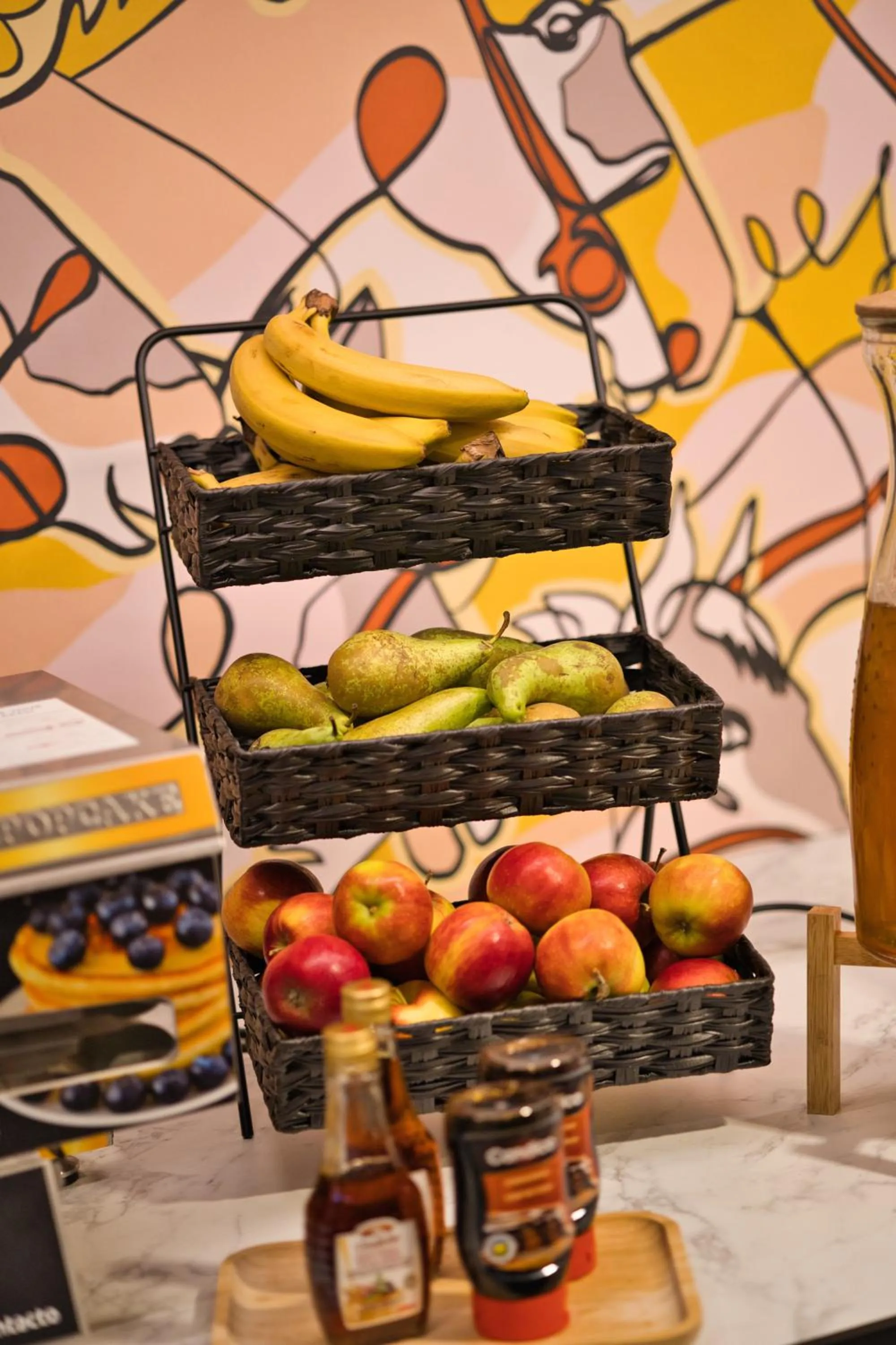 Food and drinks in B&B HOTEL Brussels Centre Louise