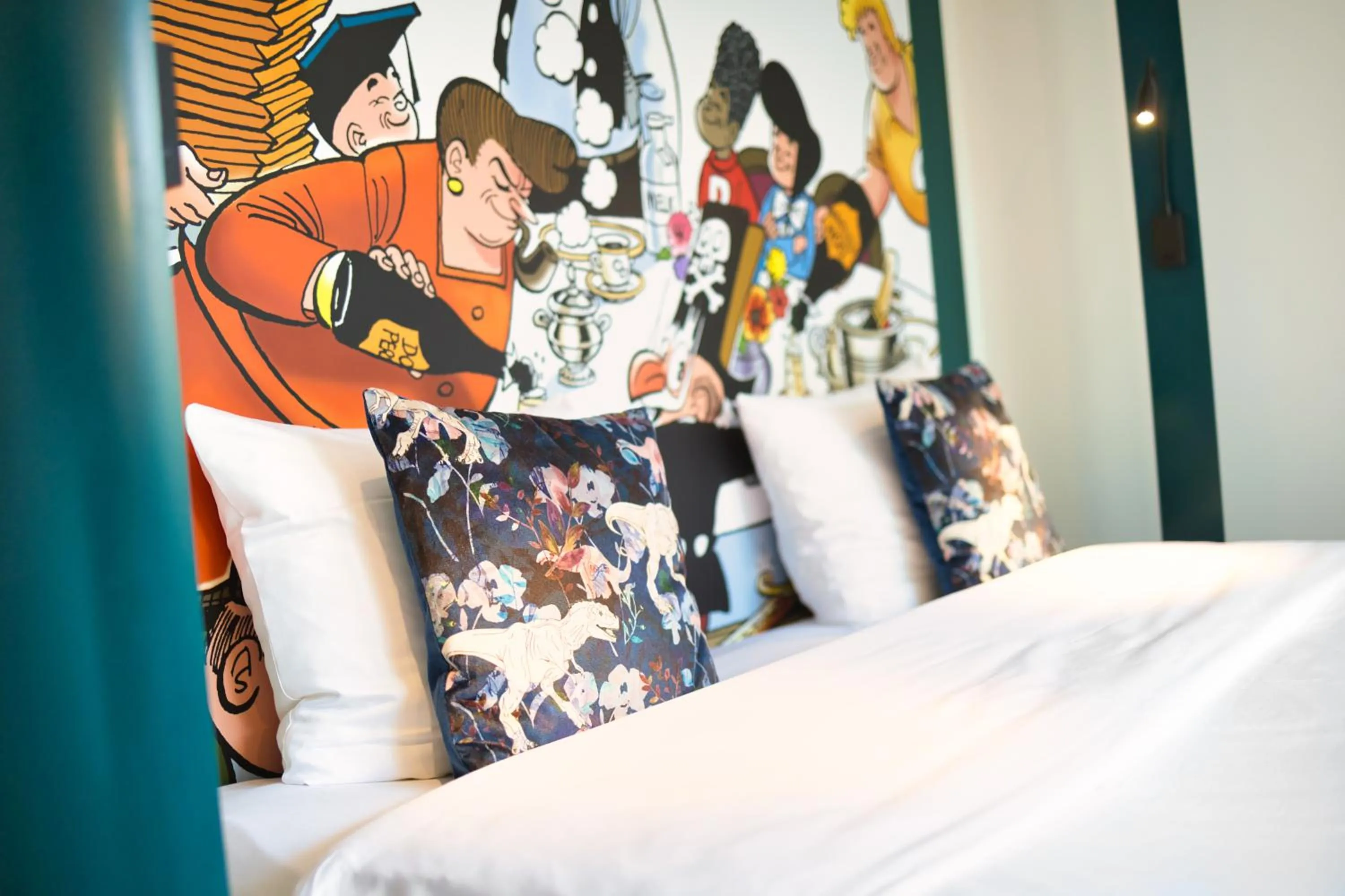 Bedroom, Bed in B&B HOTEL Brussels Centre Louise