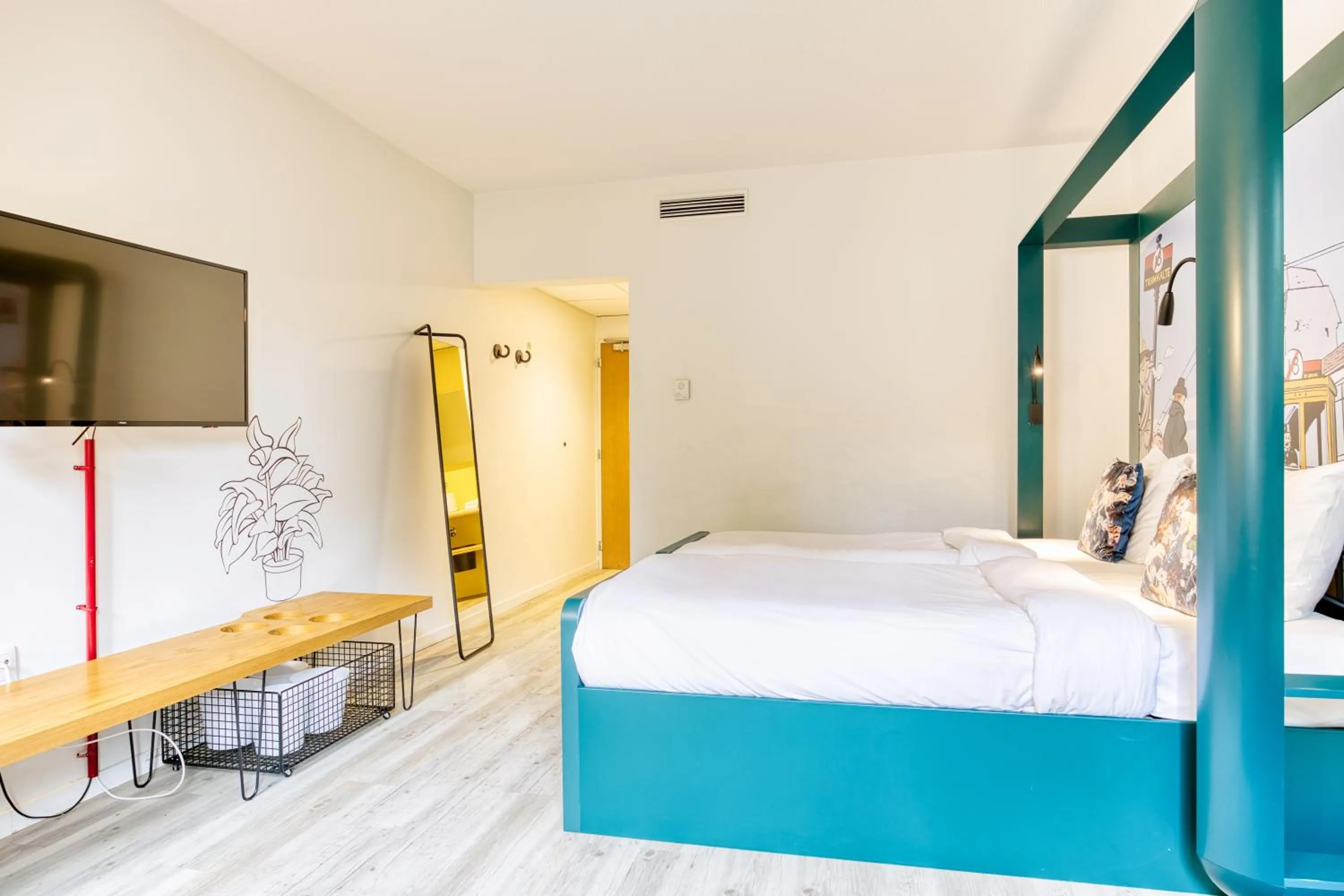 Bedroom, Bed in B&B HOTEL Brussels Centre Louise