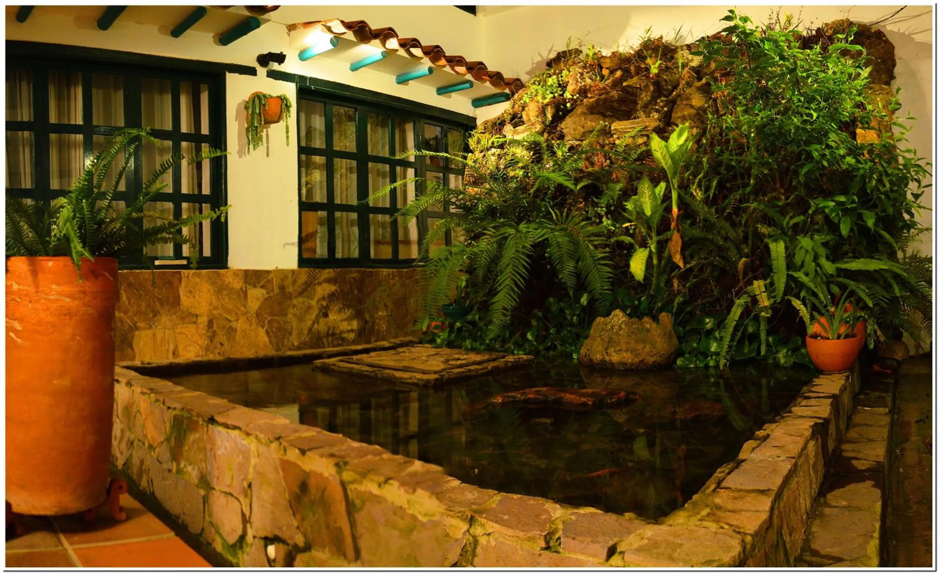 Patio in Hotel Antonio Nariño