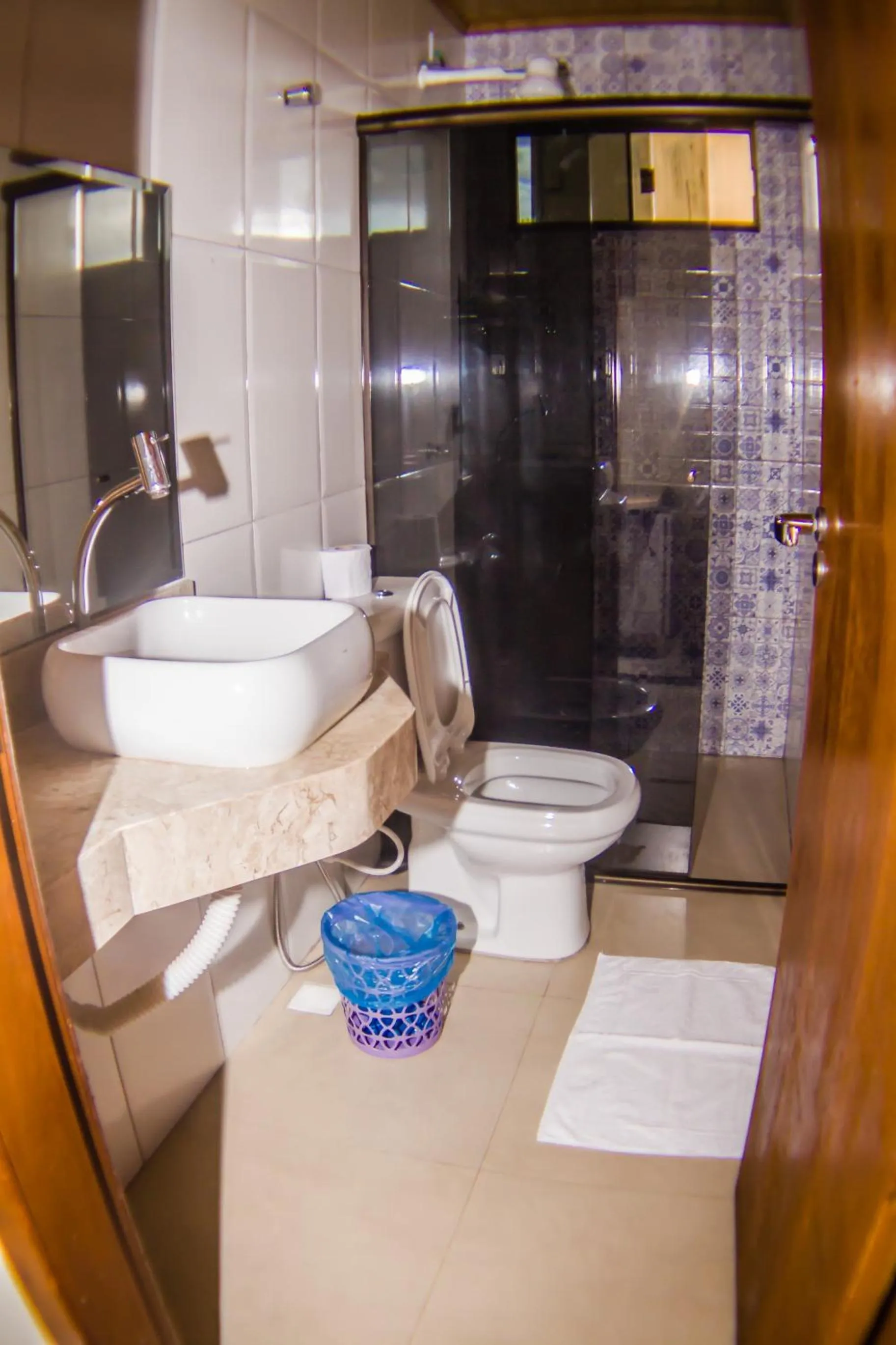 Bathroom in Pousada dos Guias