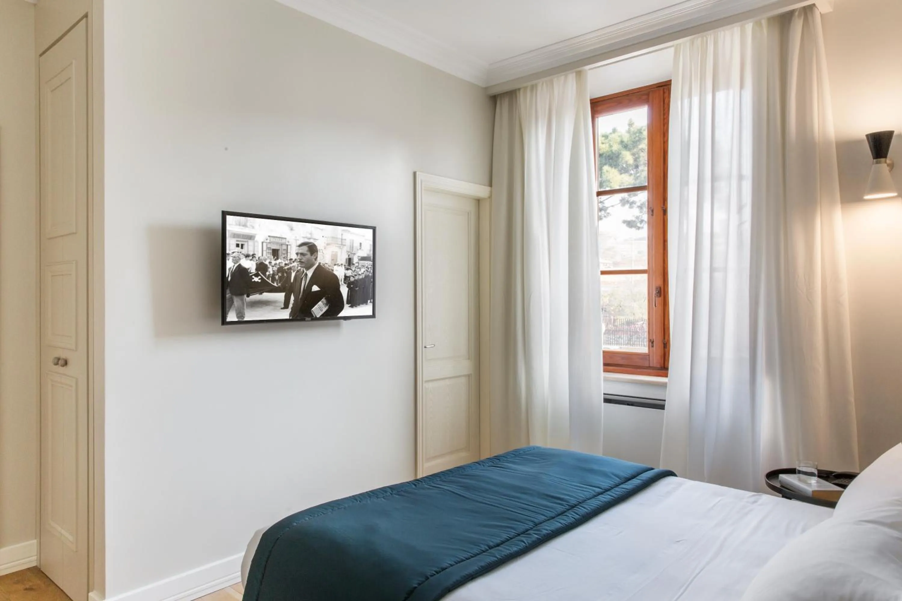 Bed in Favilla Hotel di Charme