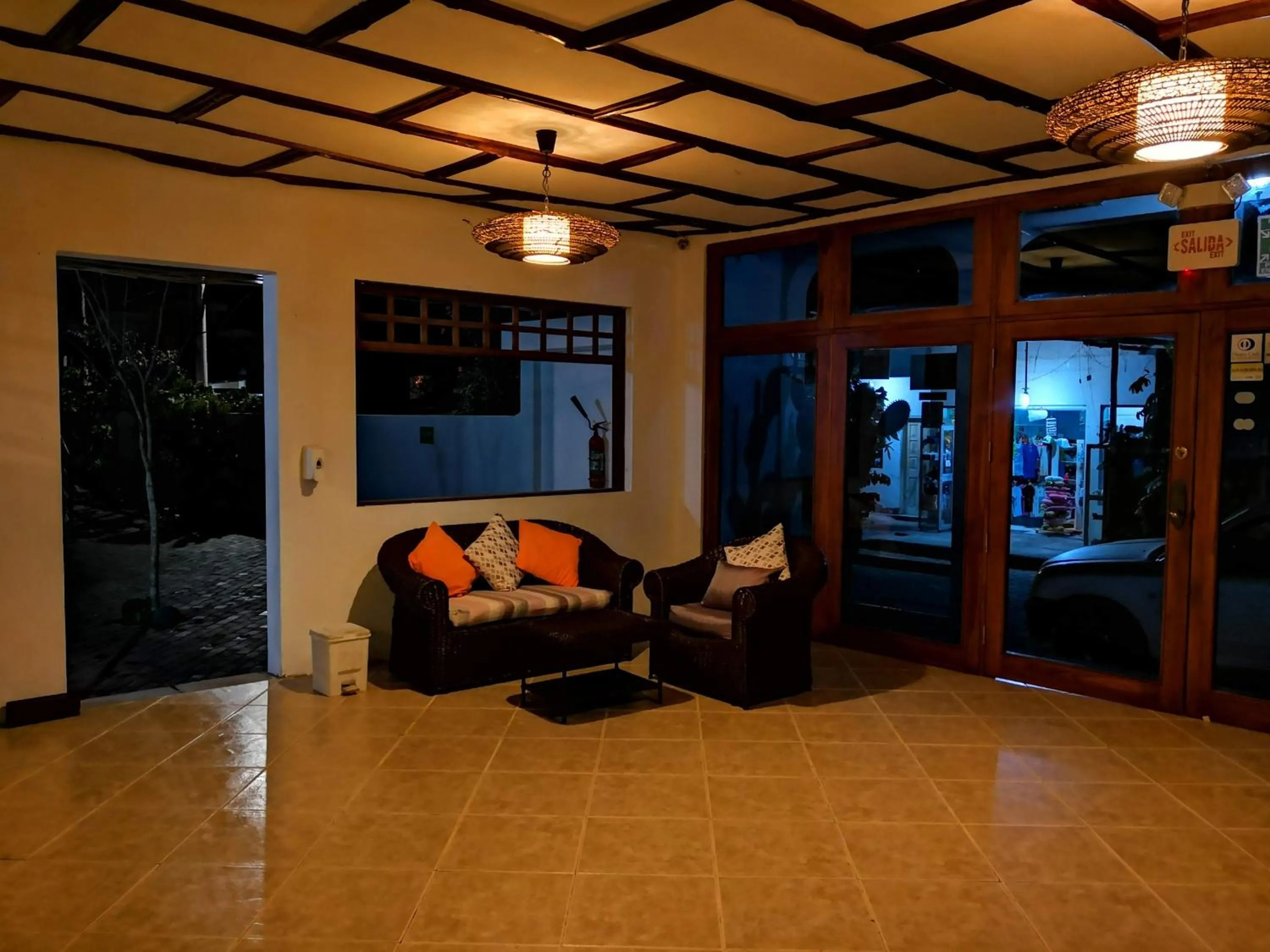 On-site shops in Arena Blanca Eco Hotel