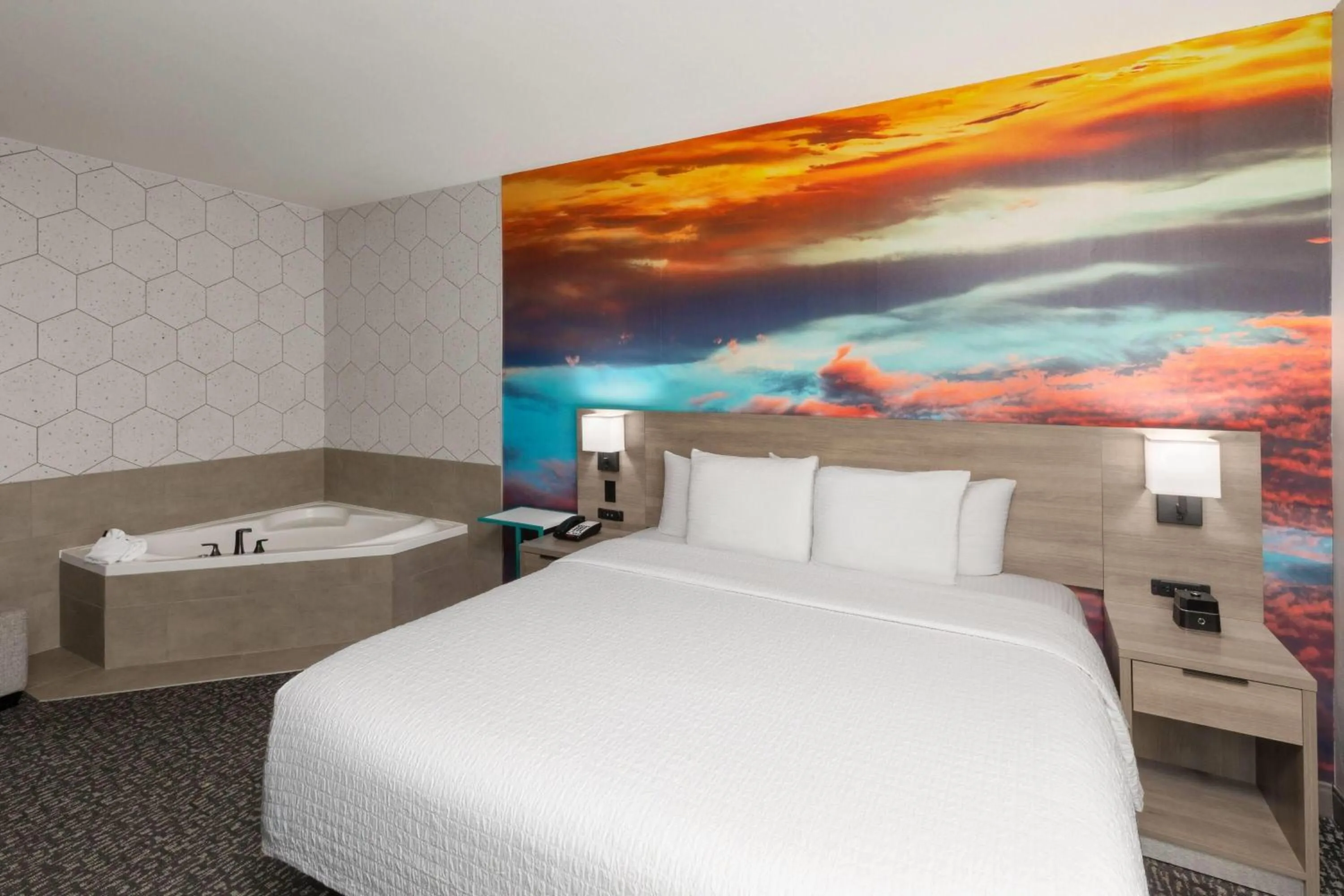 Bath, Bed in La Quinta by Wyndham Oklahoma City - Moore