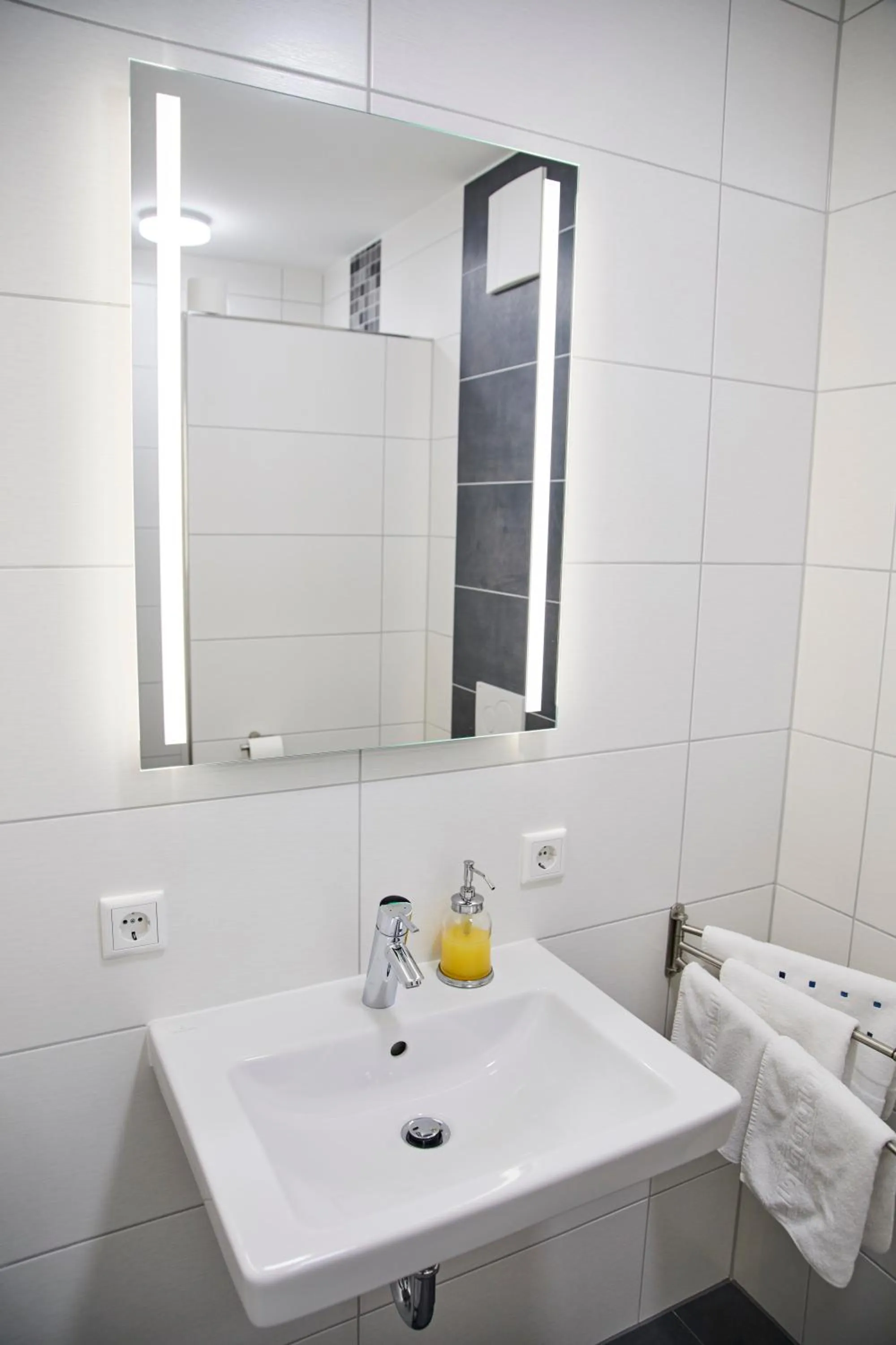 Bathroom in Lothringer Hof