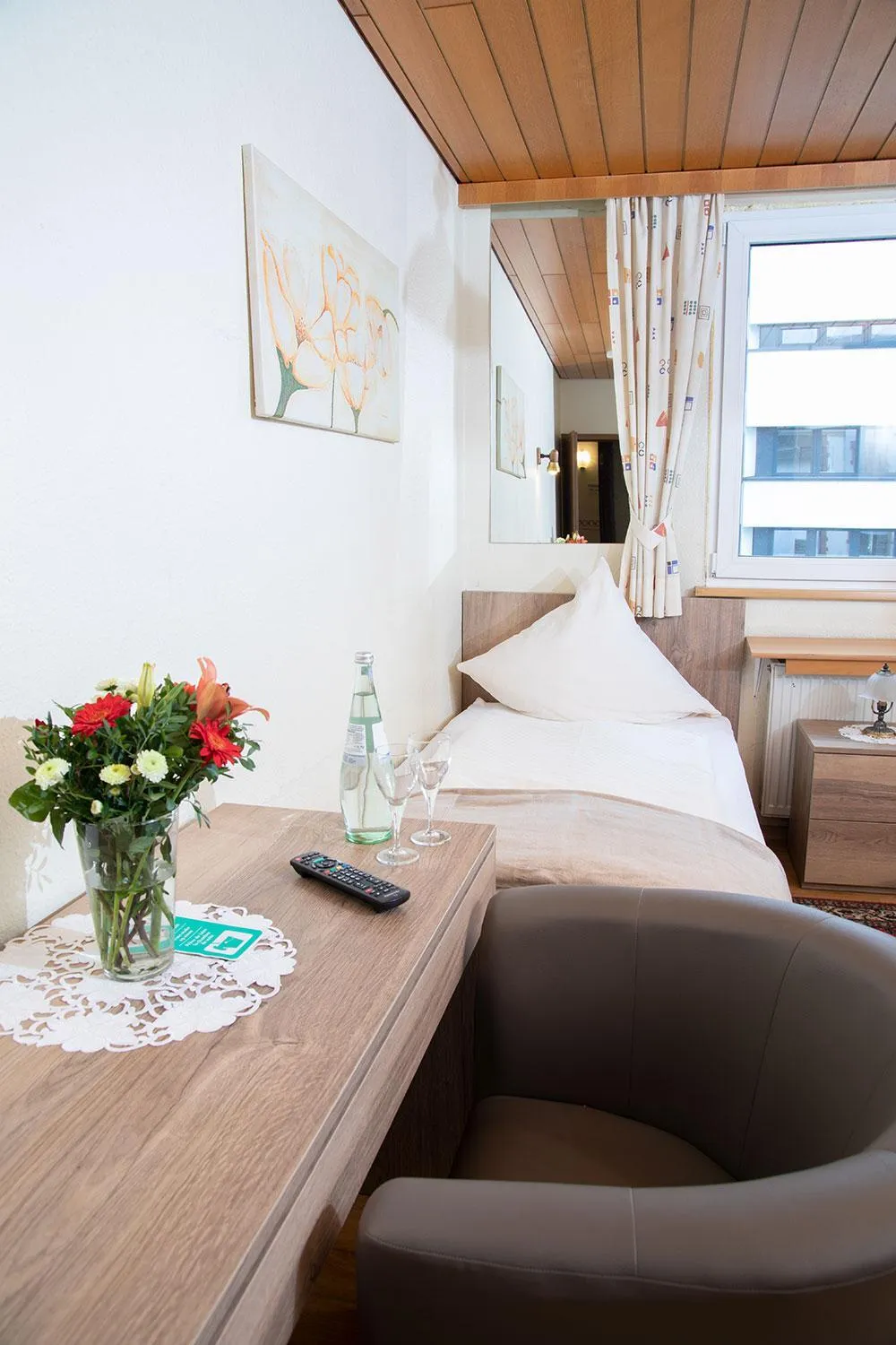 Seating area, Bed in Lothringer Hof