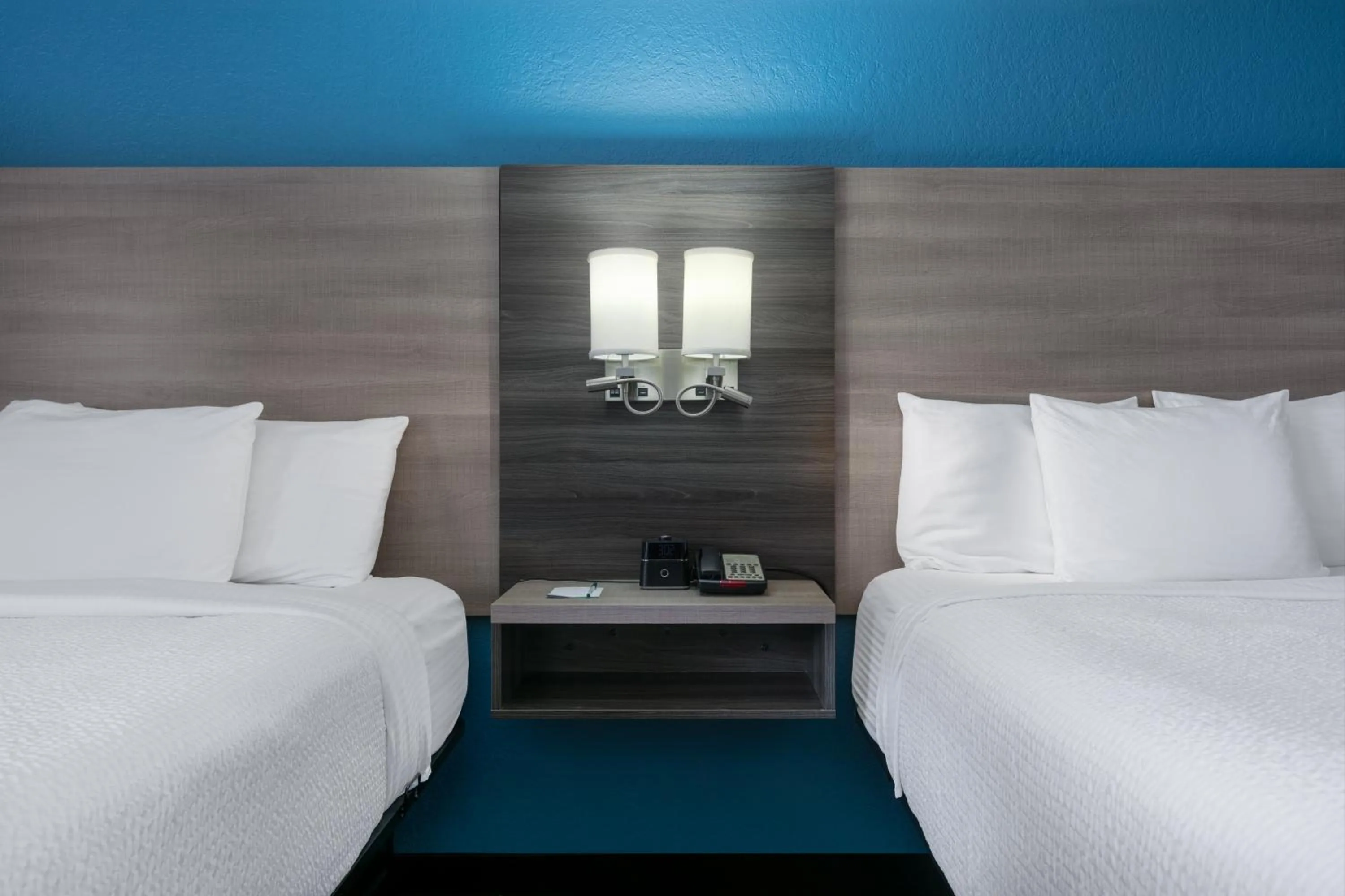 Bedroom, Bed in La Quinta by Wyndham Weatherford