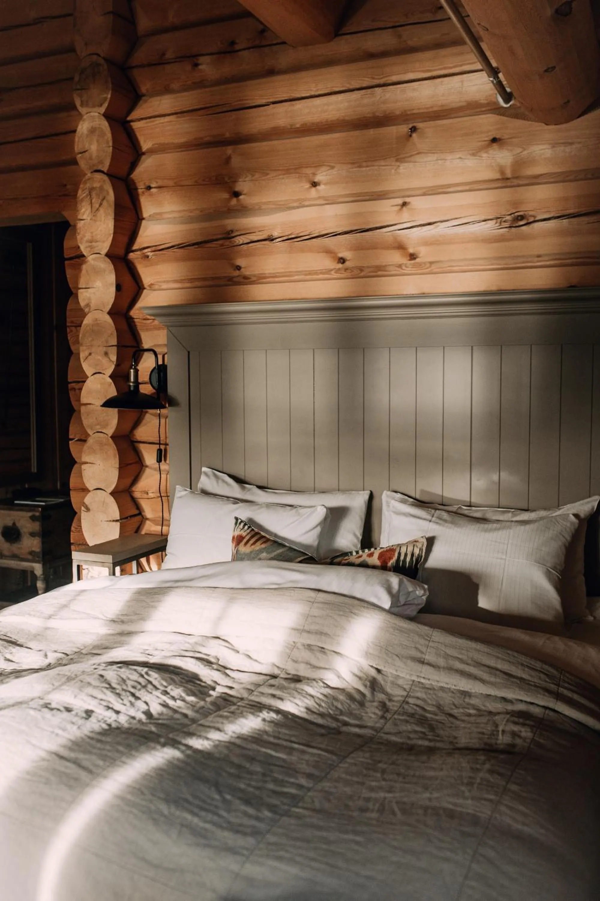 Bed in Storfjord Hotel