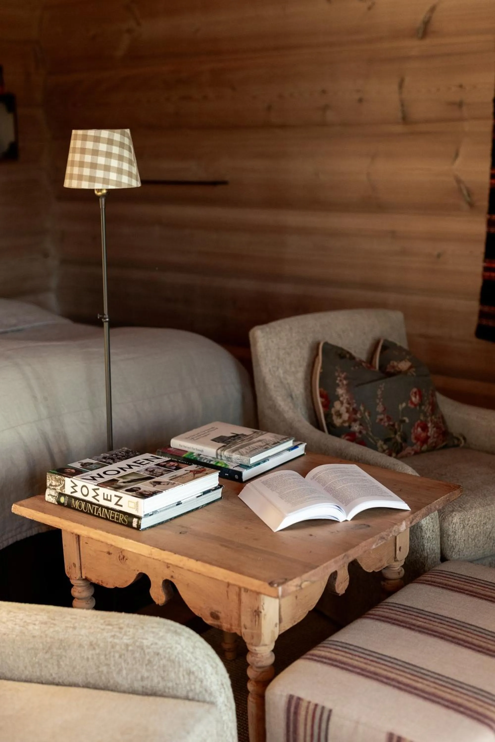 Seating area in Storfjord Hotel