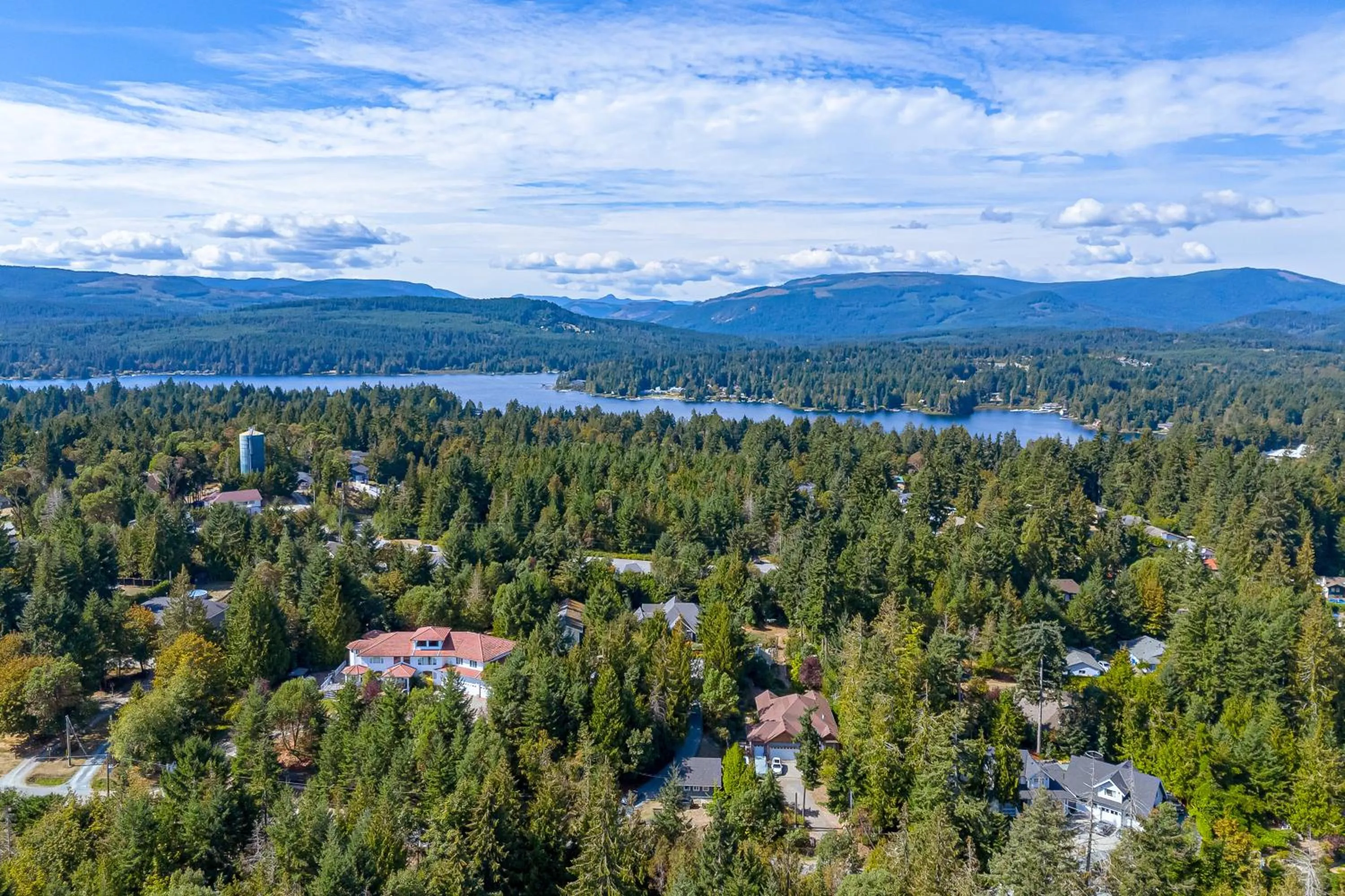 Bird's eye view in Shawnigan Suite B & B