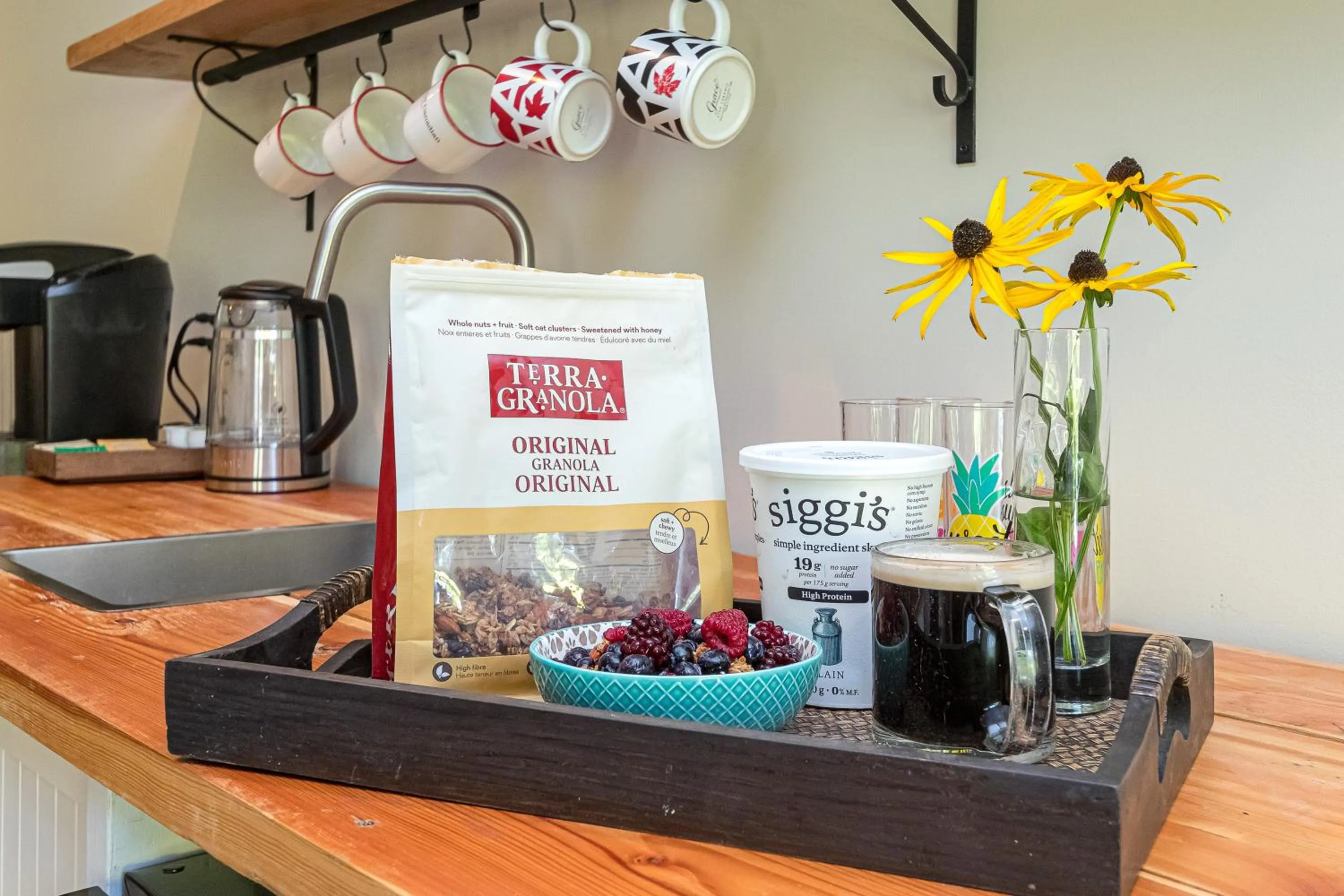 Food and drinks in Shawnigan Suite B & B