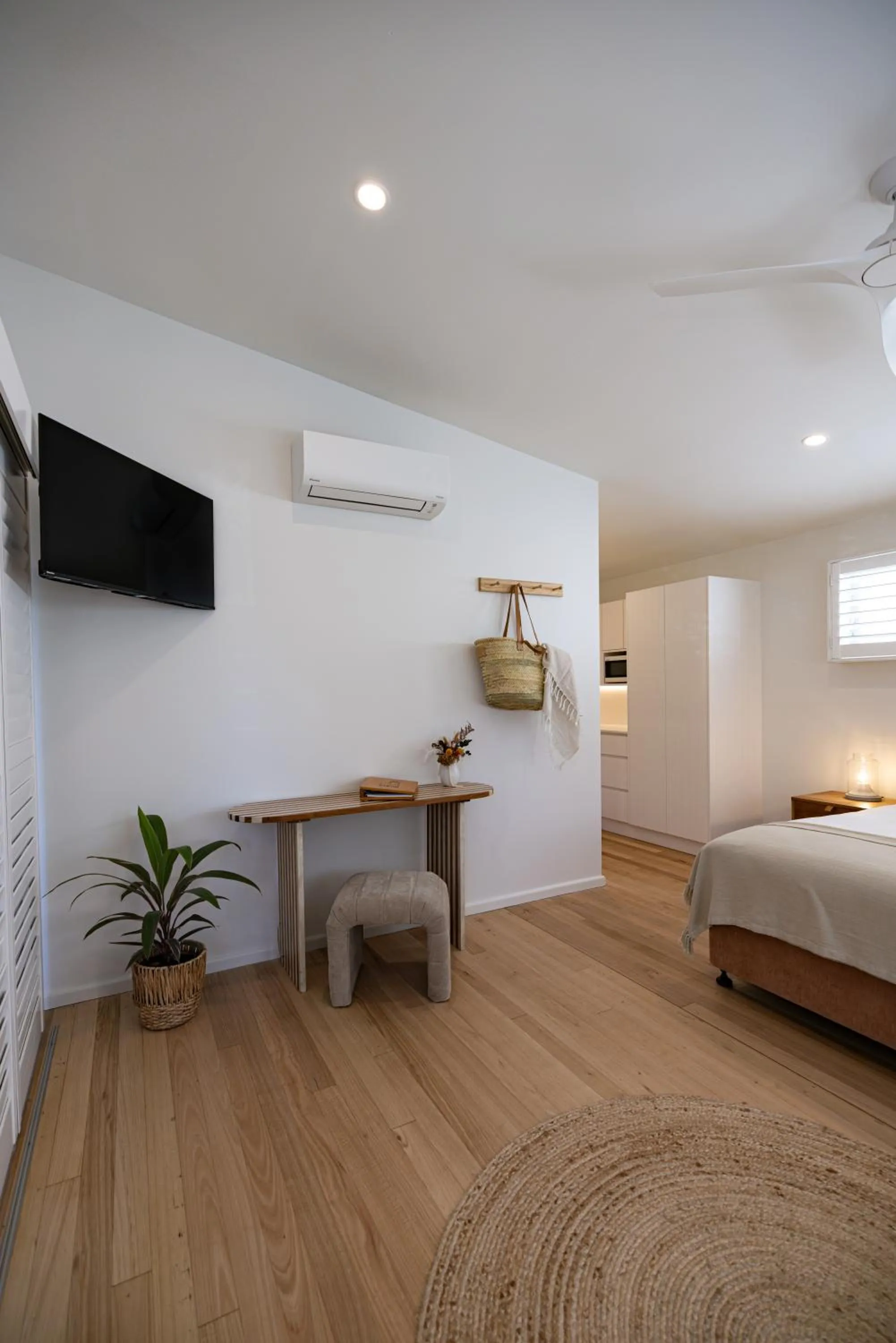 Living room, Bed in Aloha Byron Bay