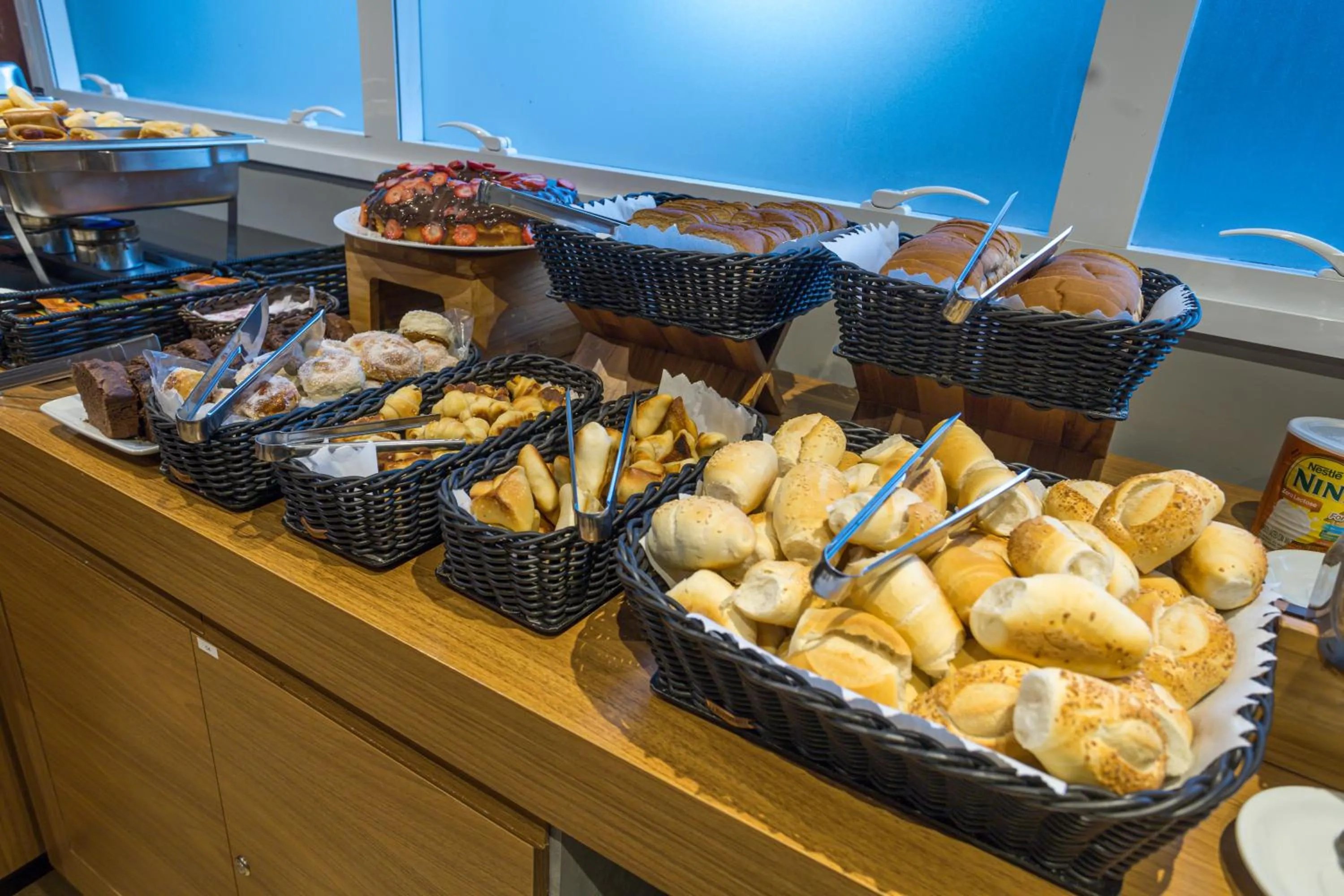 Continental breakfast in Transamerica Fit Campo Grande