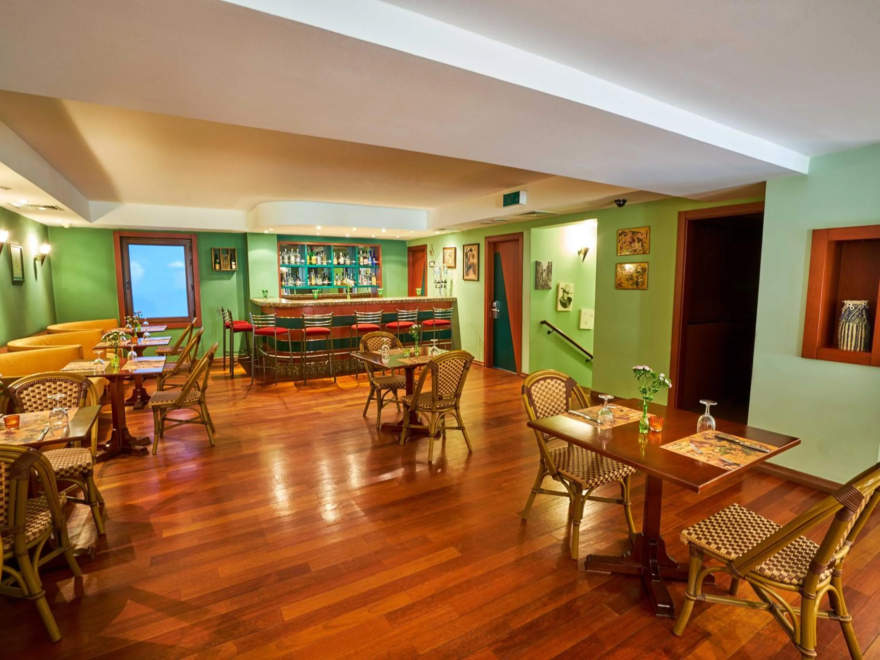 Lounge or bar in Feronya Hotel