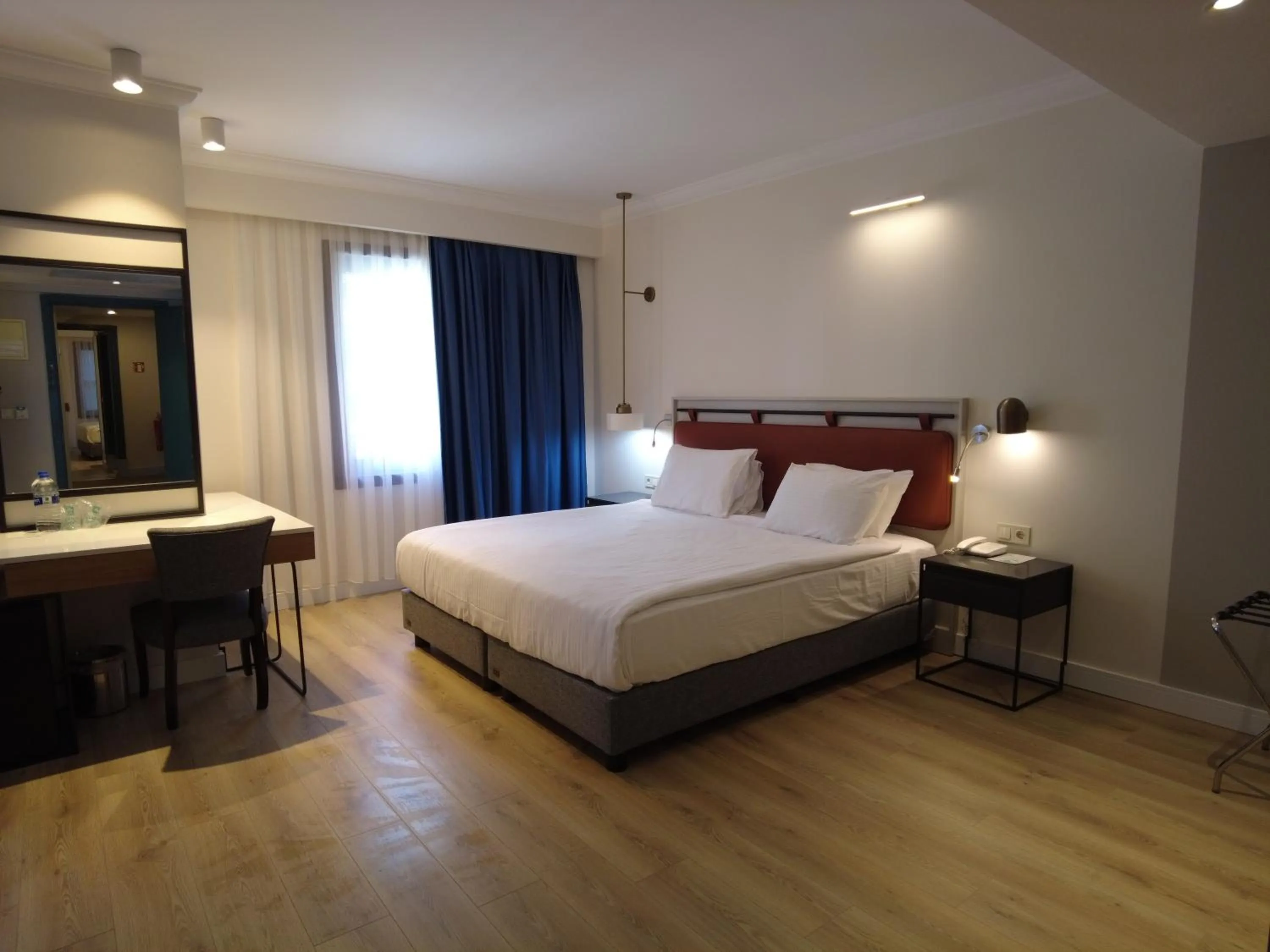 Photo of the whole room, Bed in Feronya Hotel