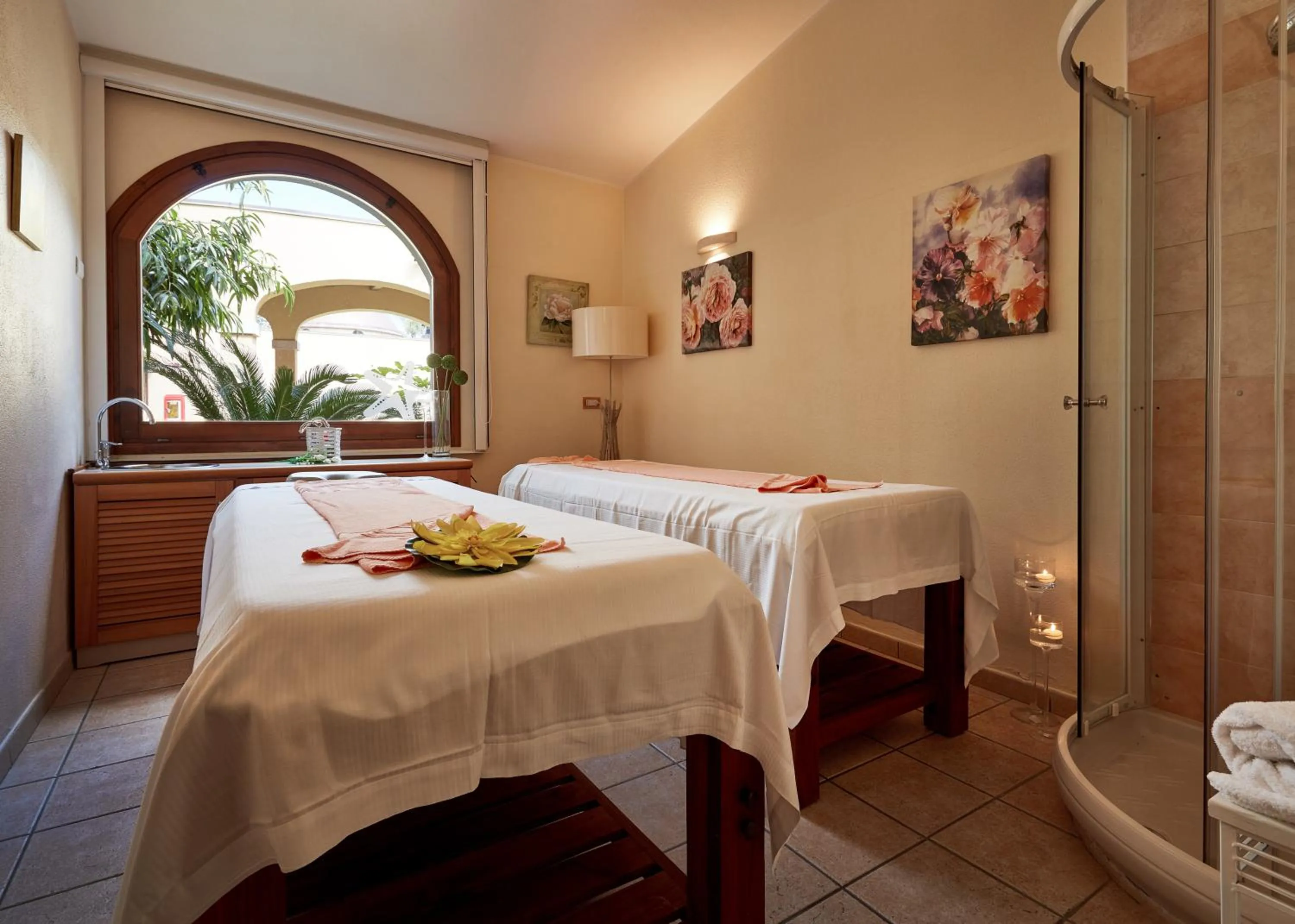 Massage, Bed in VOI Tanka Village