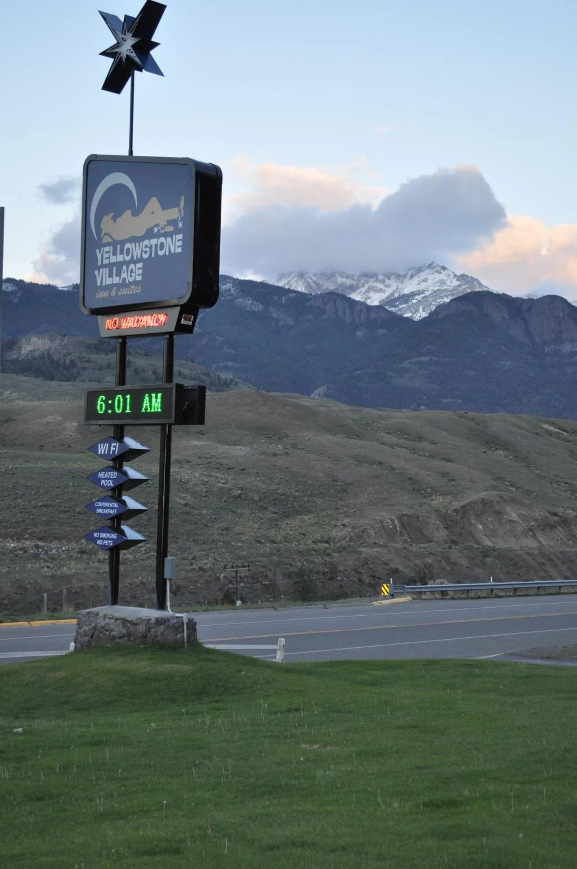 Yellowstone Village Inn and Suites