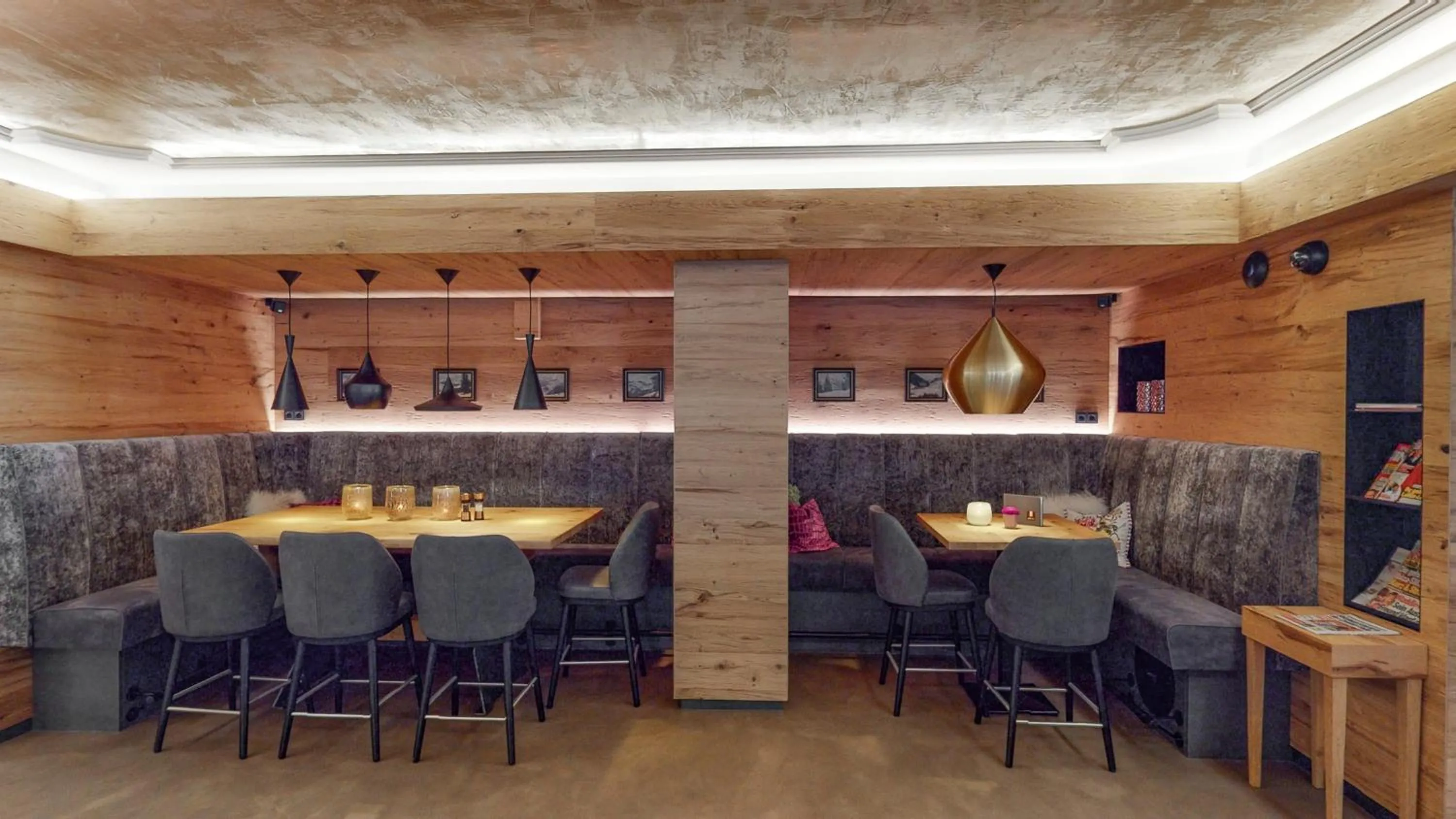 Restaurant/places to eat in Hotel Kendler