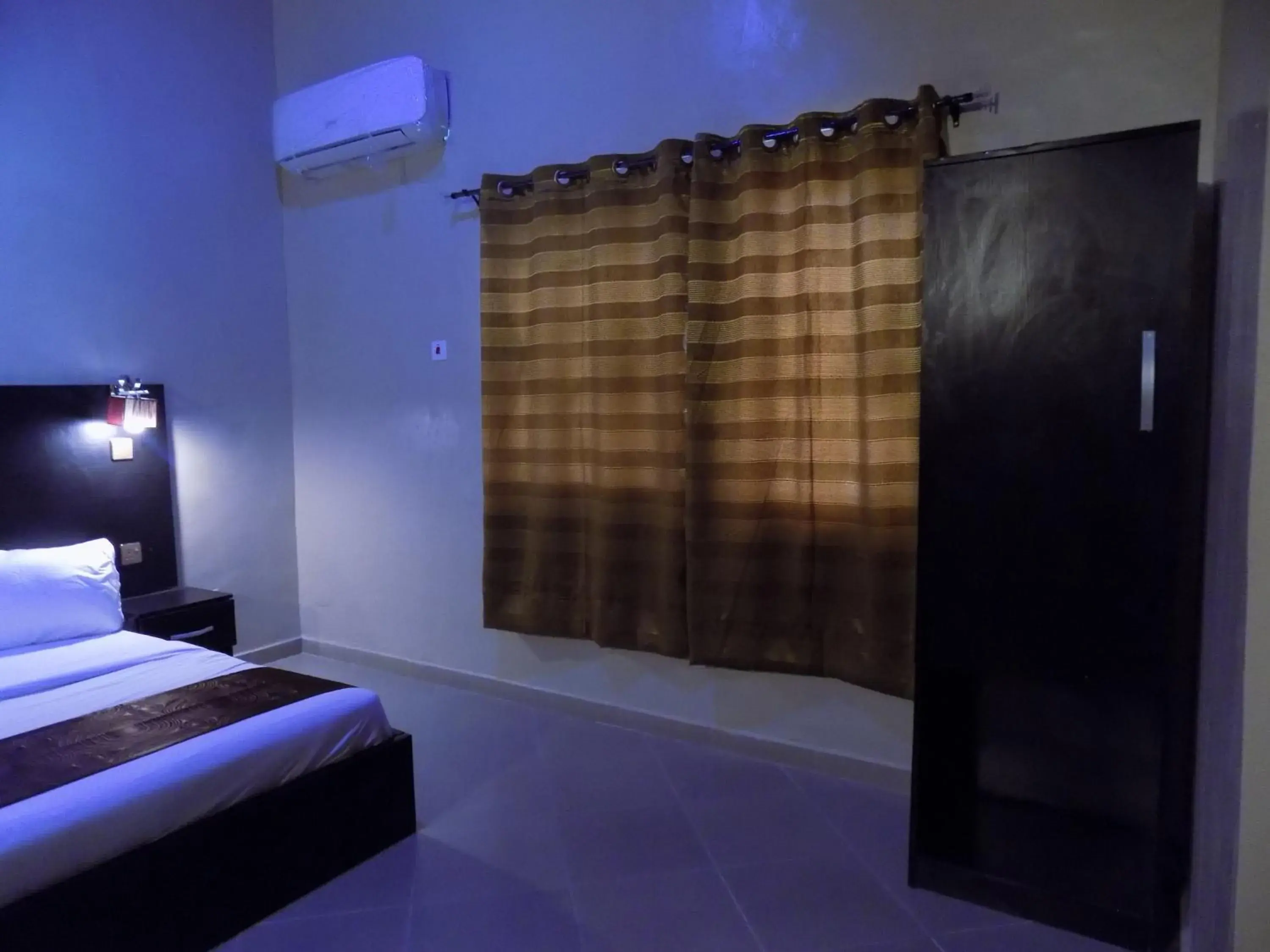 Superior King Suite in Posh Apartments Business Hotel Superior King Suite in Posh Apartments Business Hotel