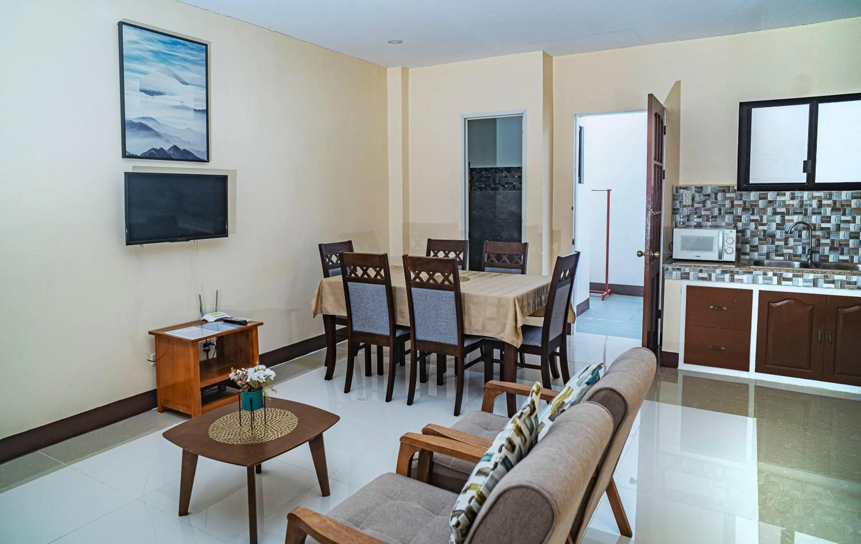 Panglao Village Court Apartment Stay Inn