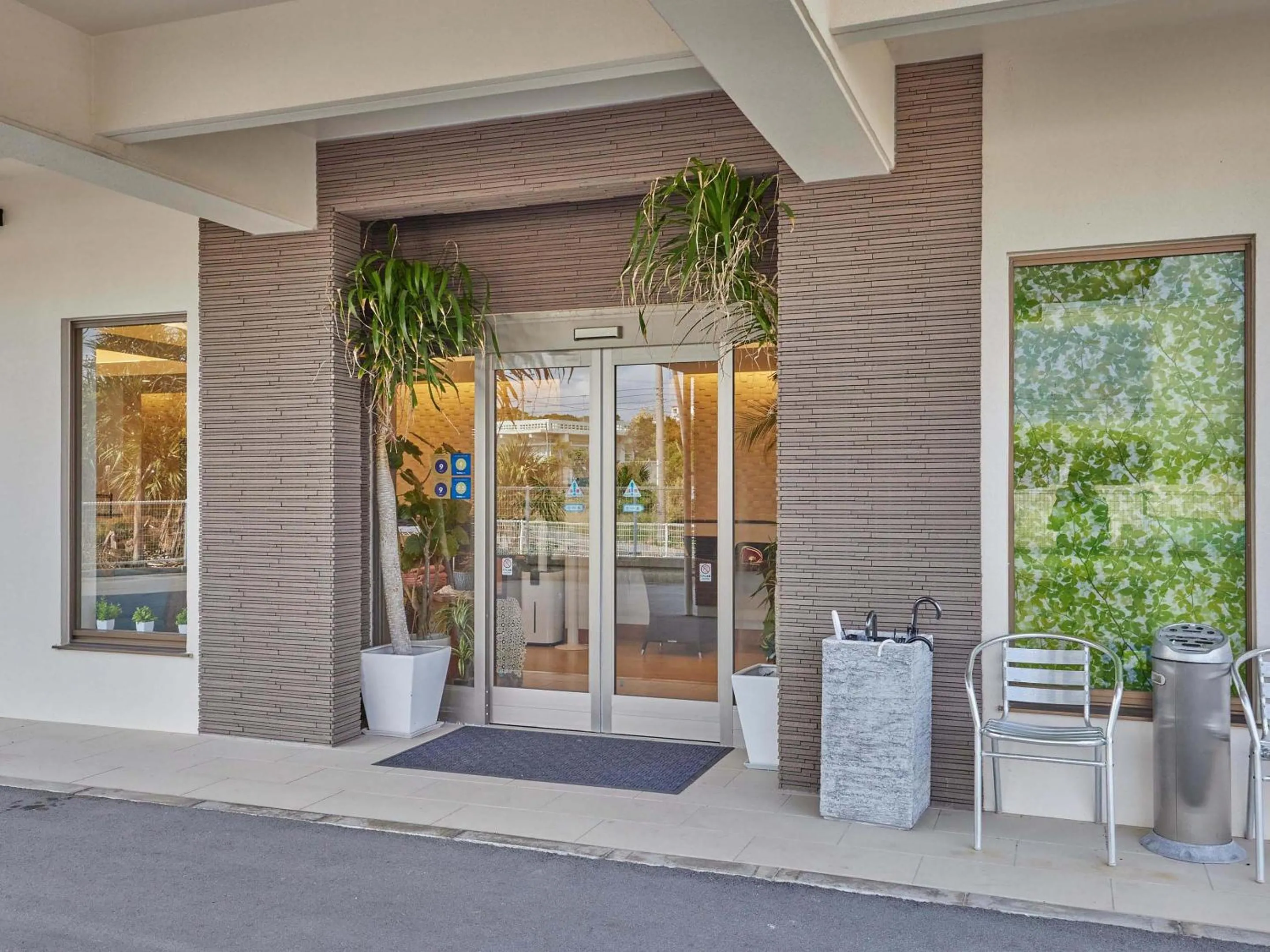 Facade/entrance in Yukurina Resort Okinawa