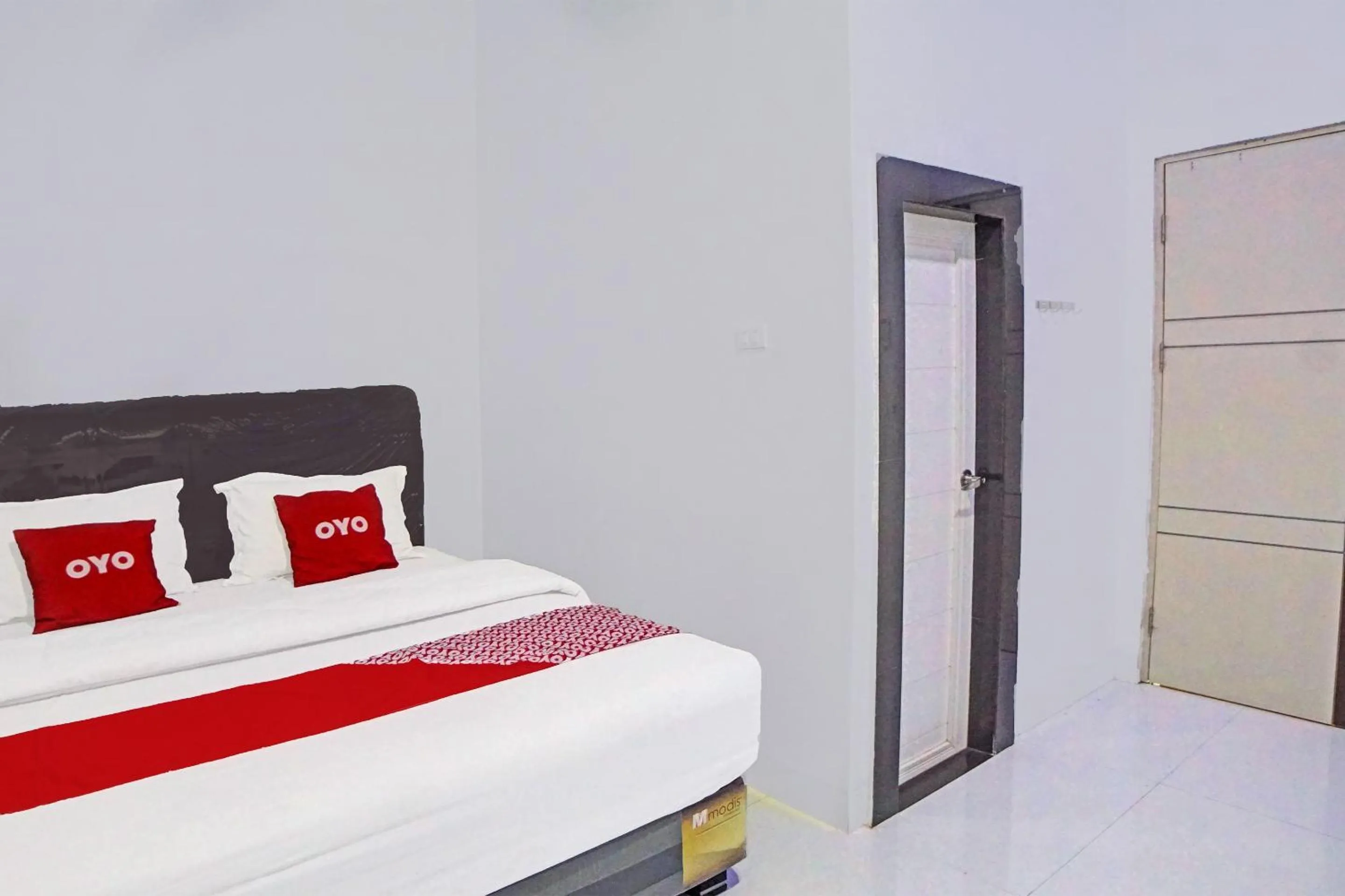 Bedroom, Bed in Wisma Barokah