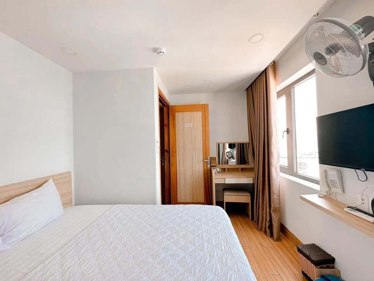 Bedroom, Bed in AQUA Seaview Hotel