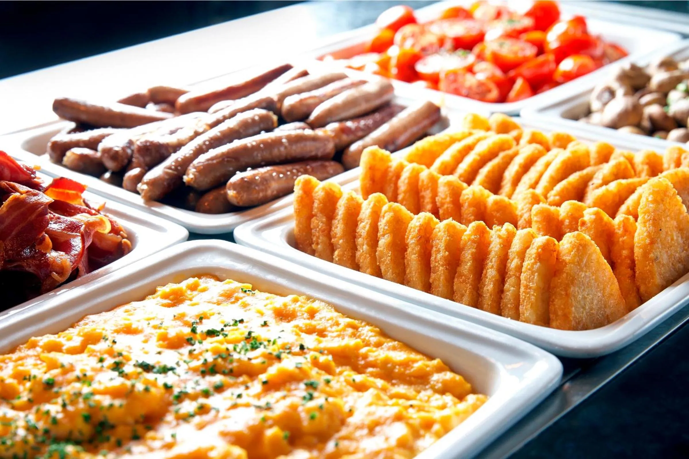 Breakfast in Rosy Cruises