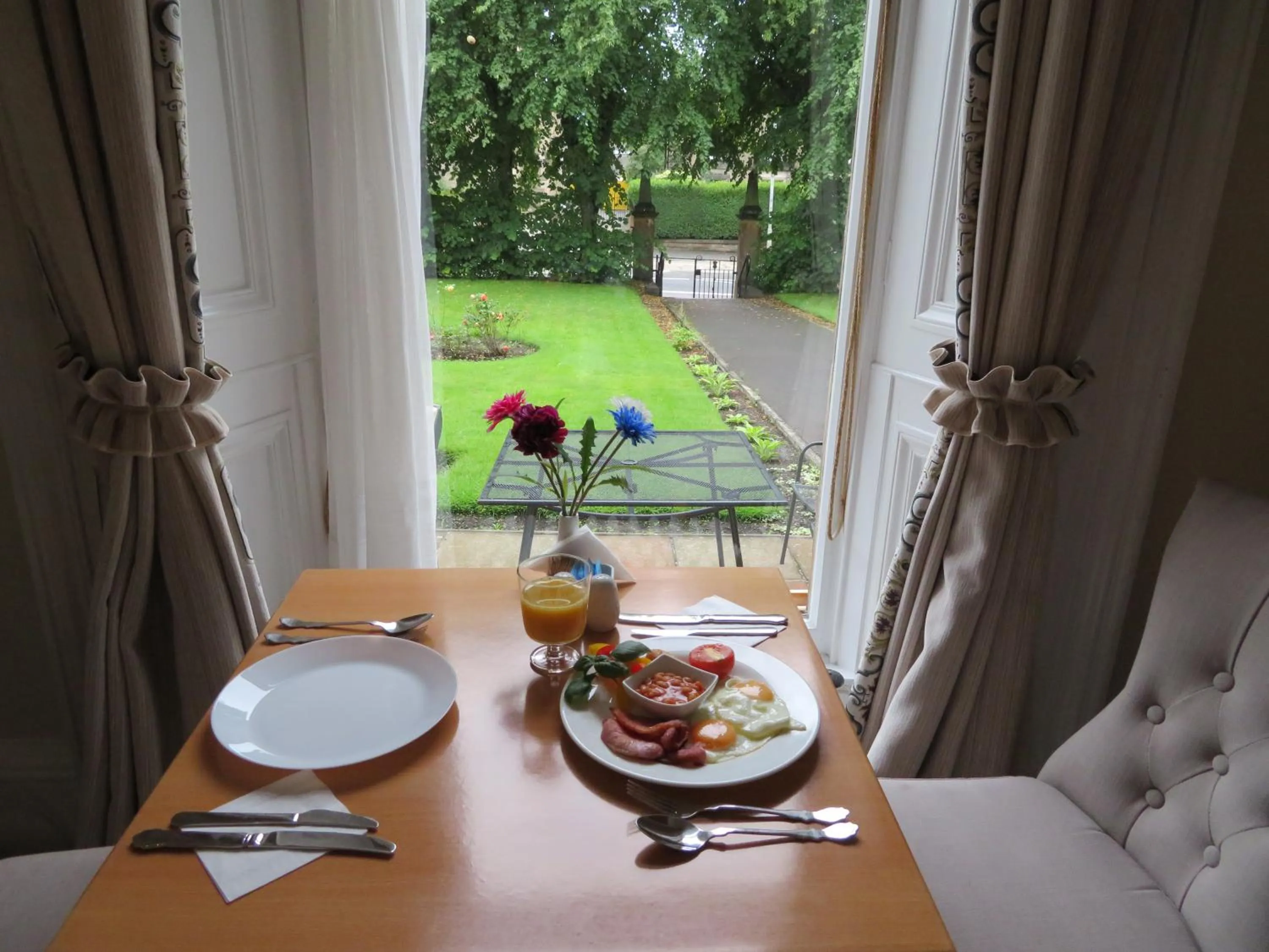 Duthus Lodge Guest House