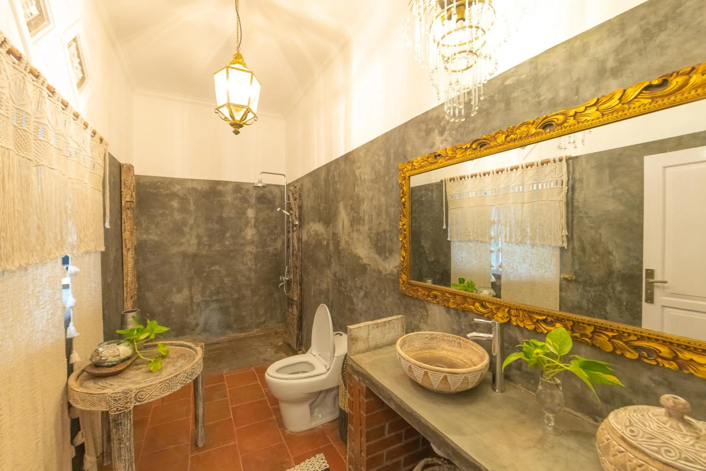 Shower in Smiling Cactus Villas