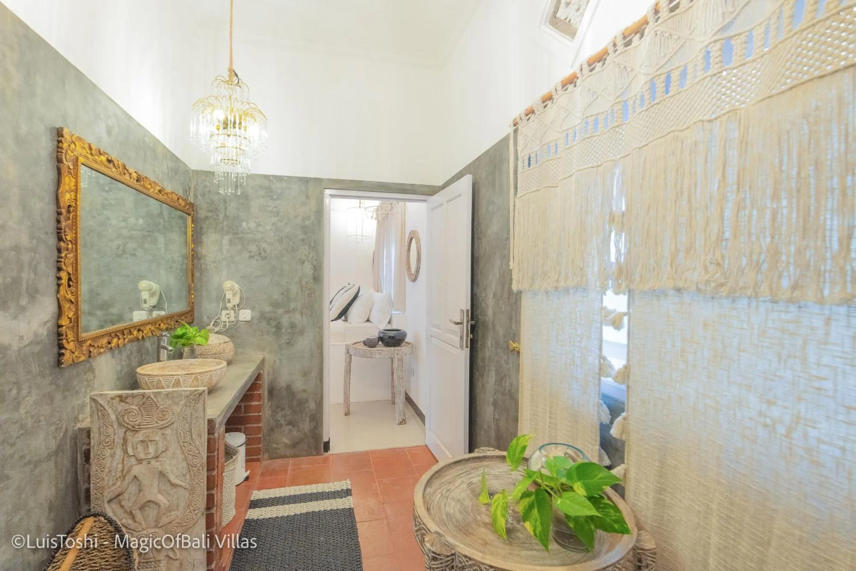 Shower in Smiling Cactus Villas