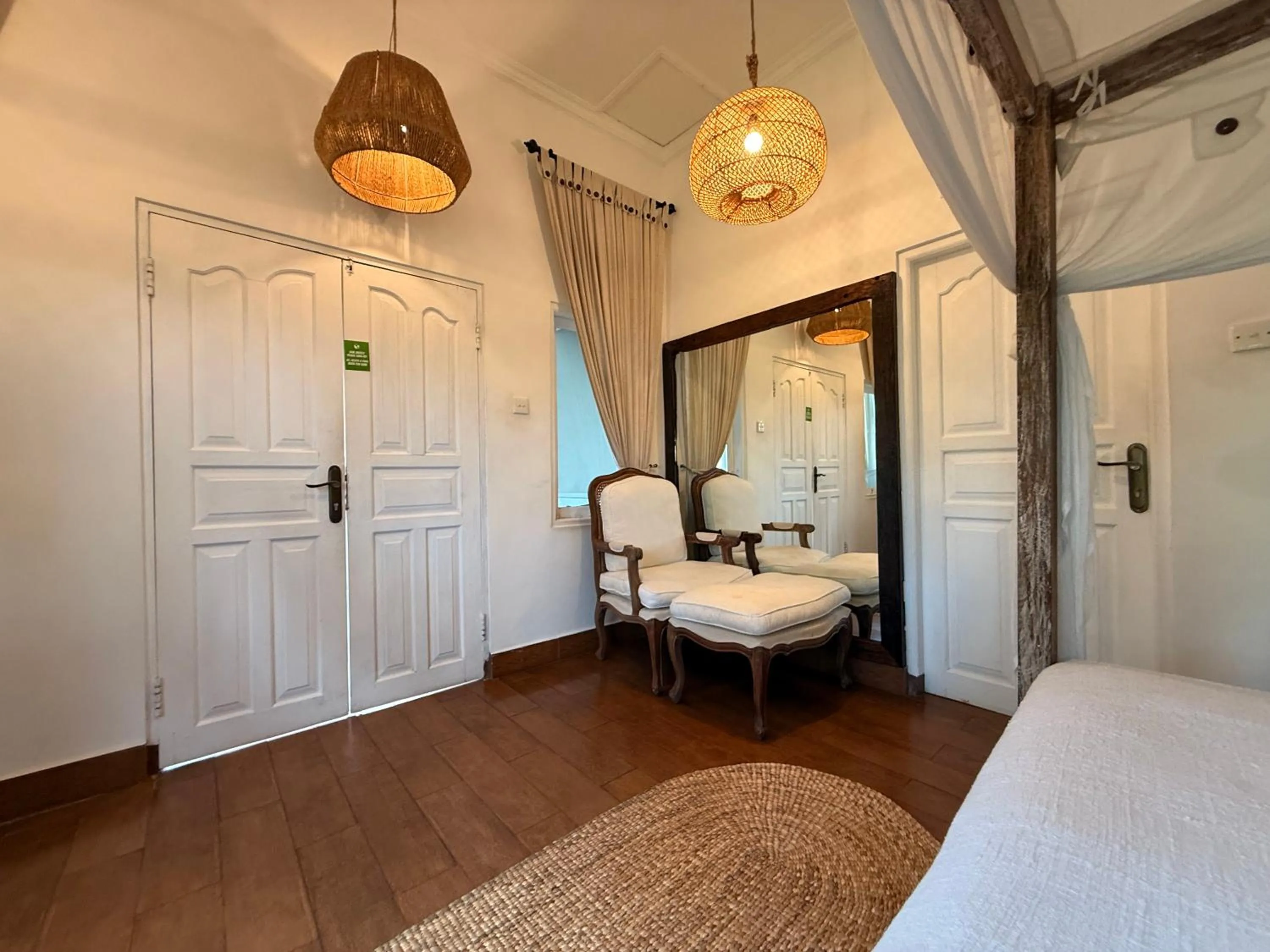 Bed in Smiling Cactus Villas