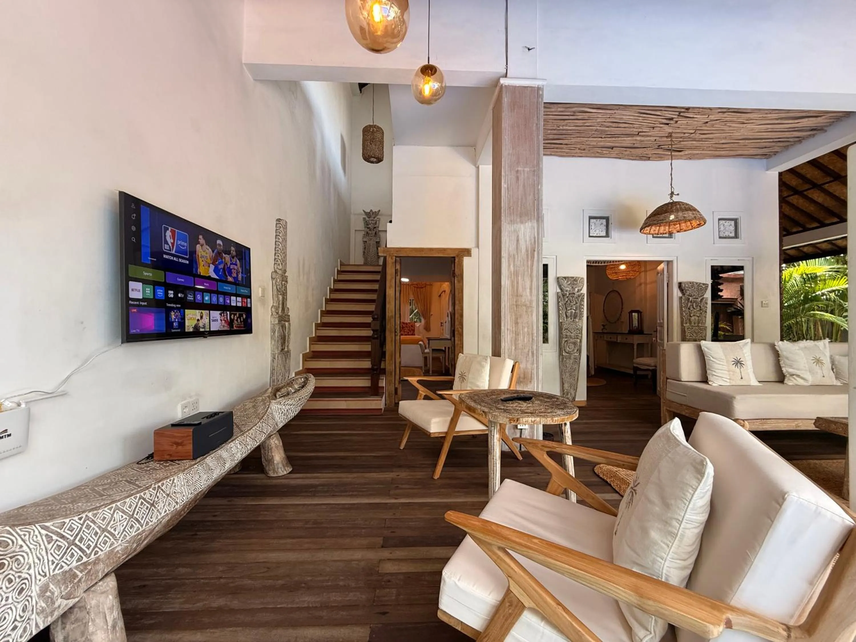 Communal lounge/ TV room in Smiling Cactus Villas