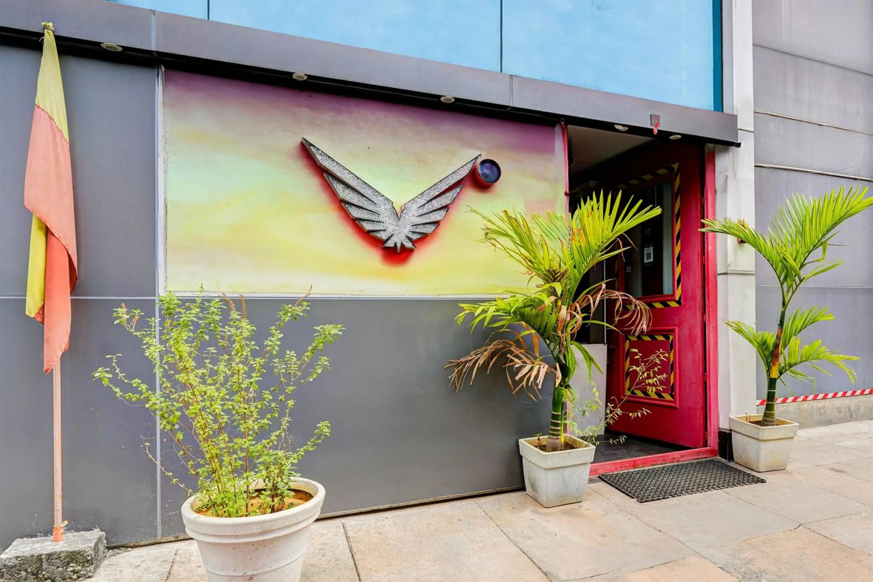 Facade/entrance in Super Townhouse RR Nagar